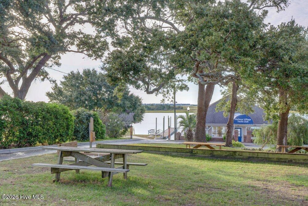 707 N Green Tee Road, Hampstead, NC, 28443