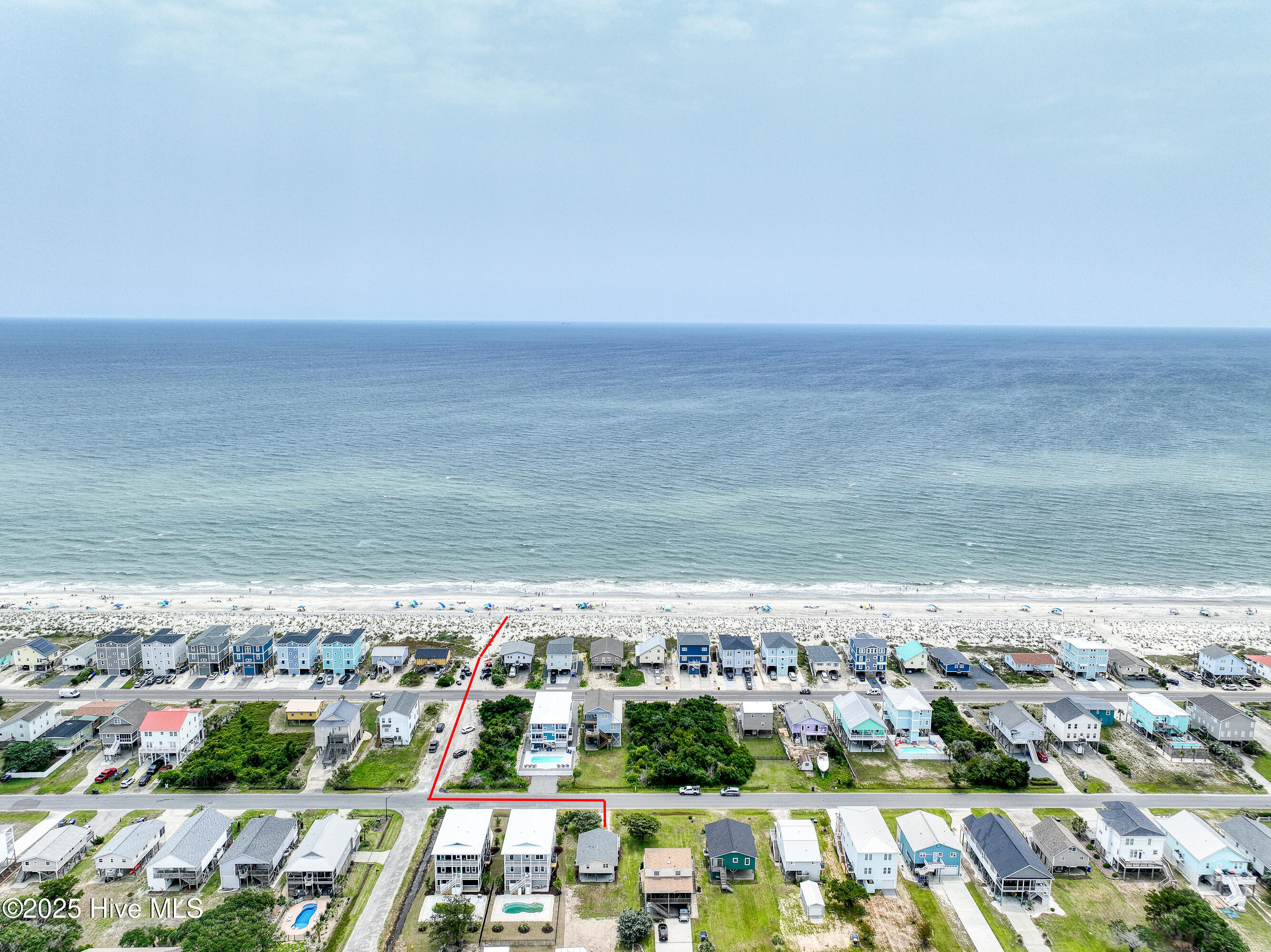 100548347 | Photo 23