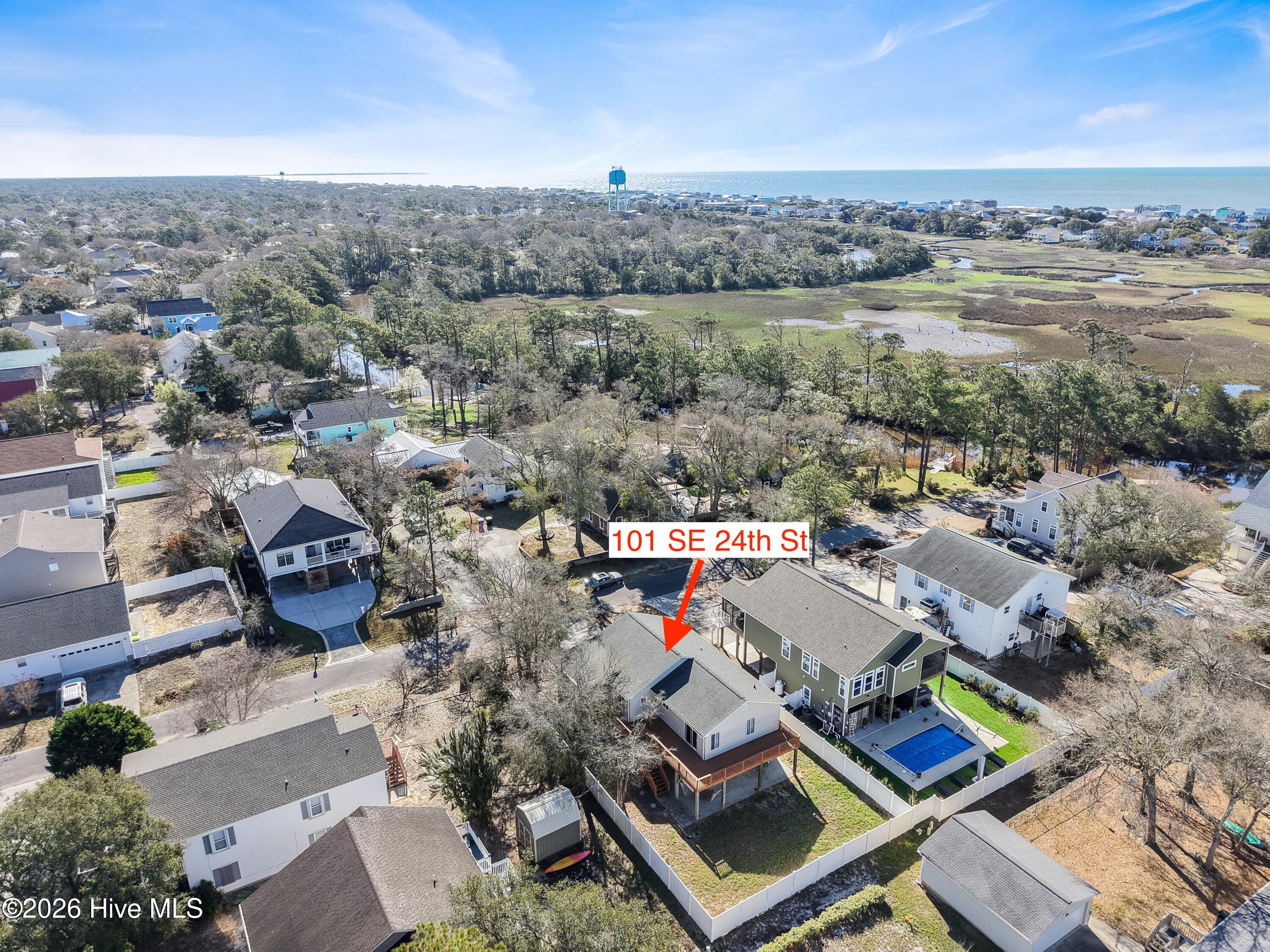 100561293 | Photo 58