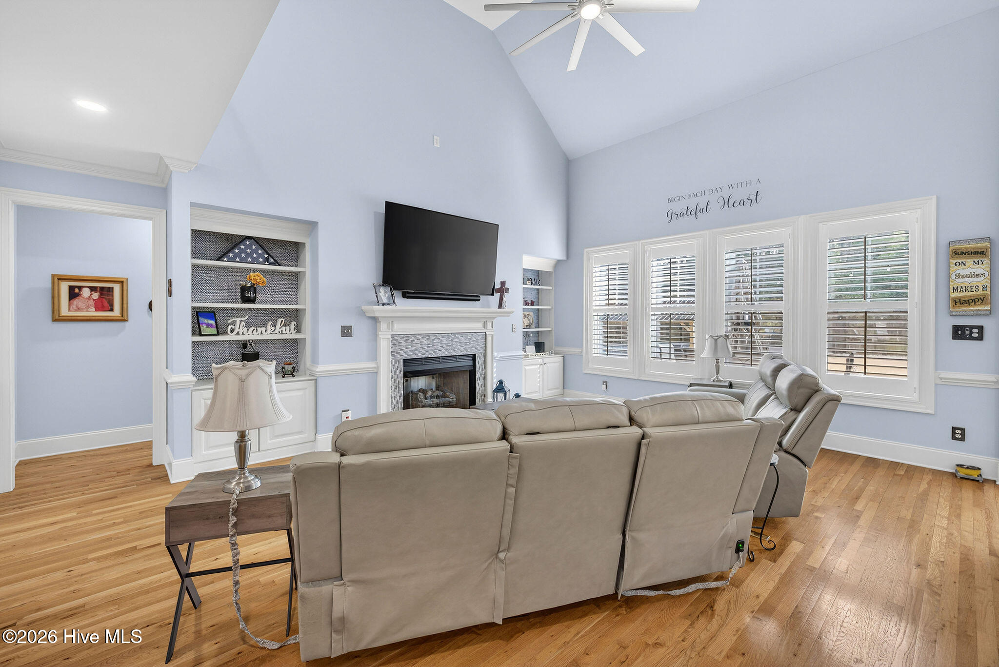 100547469 | Photo 14