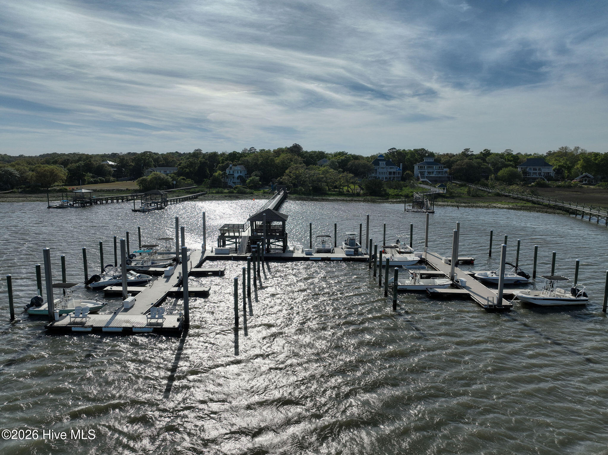 100567317 | Photo 95