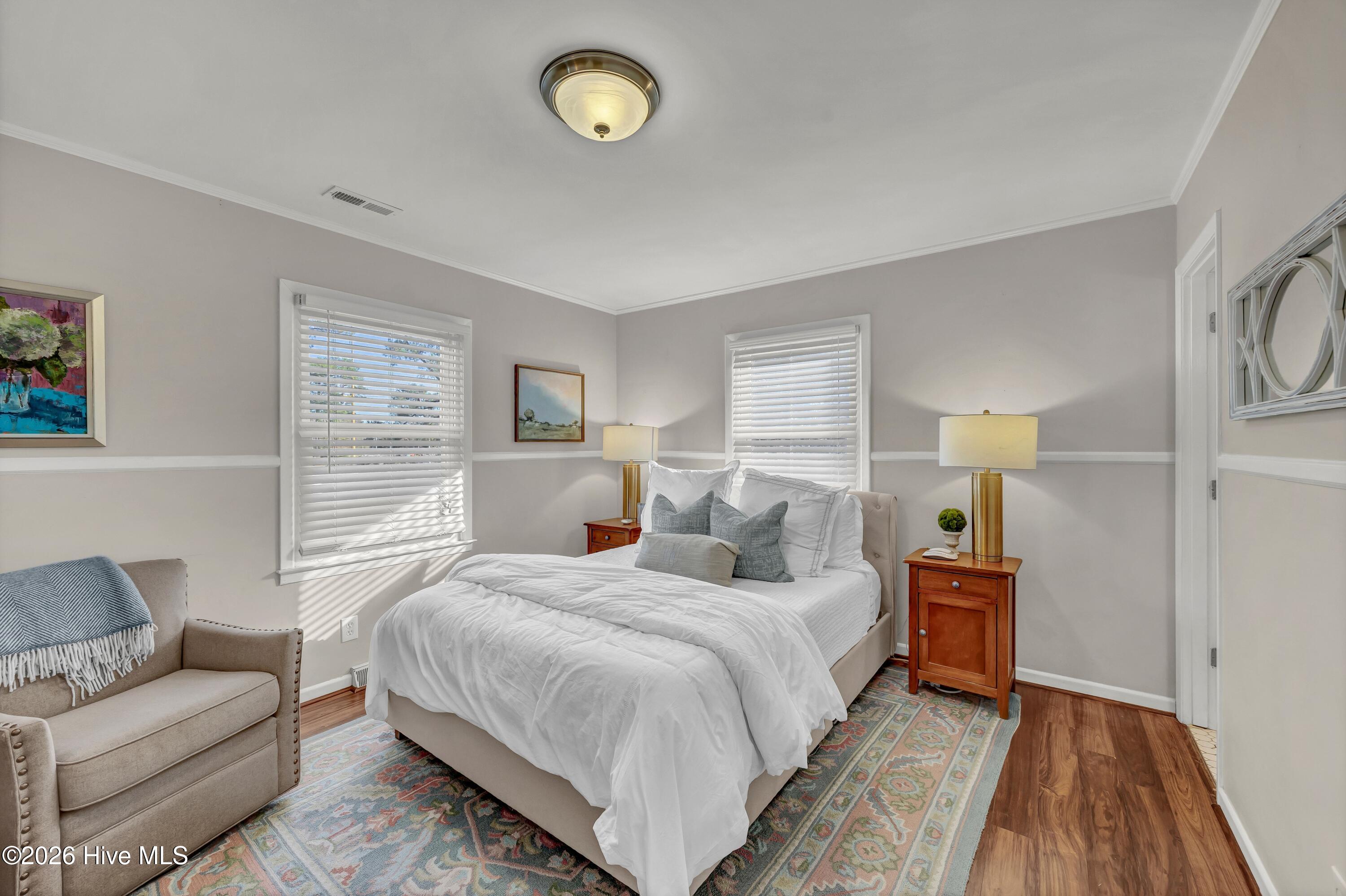 100547947 | Photo 26