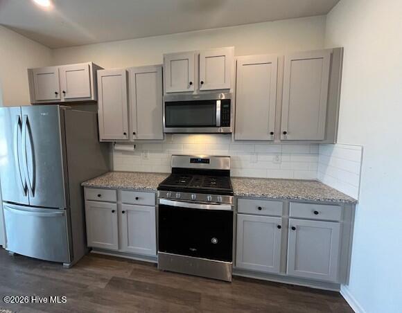 100548379 | Photo 16