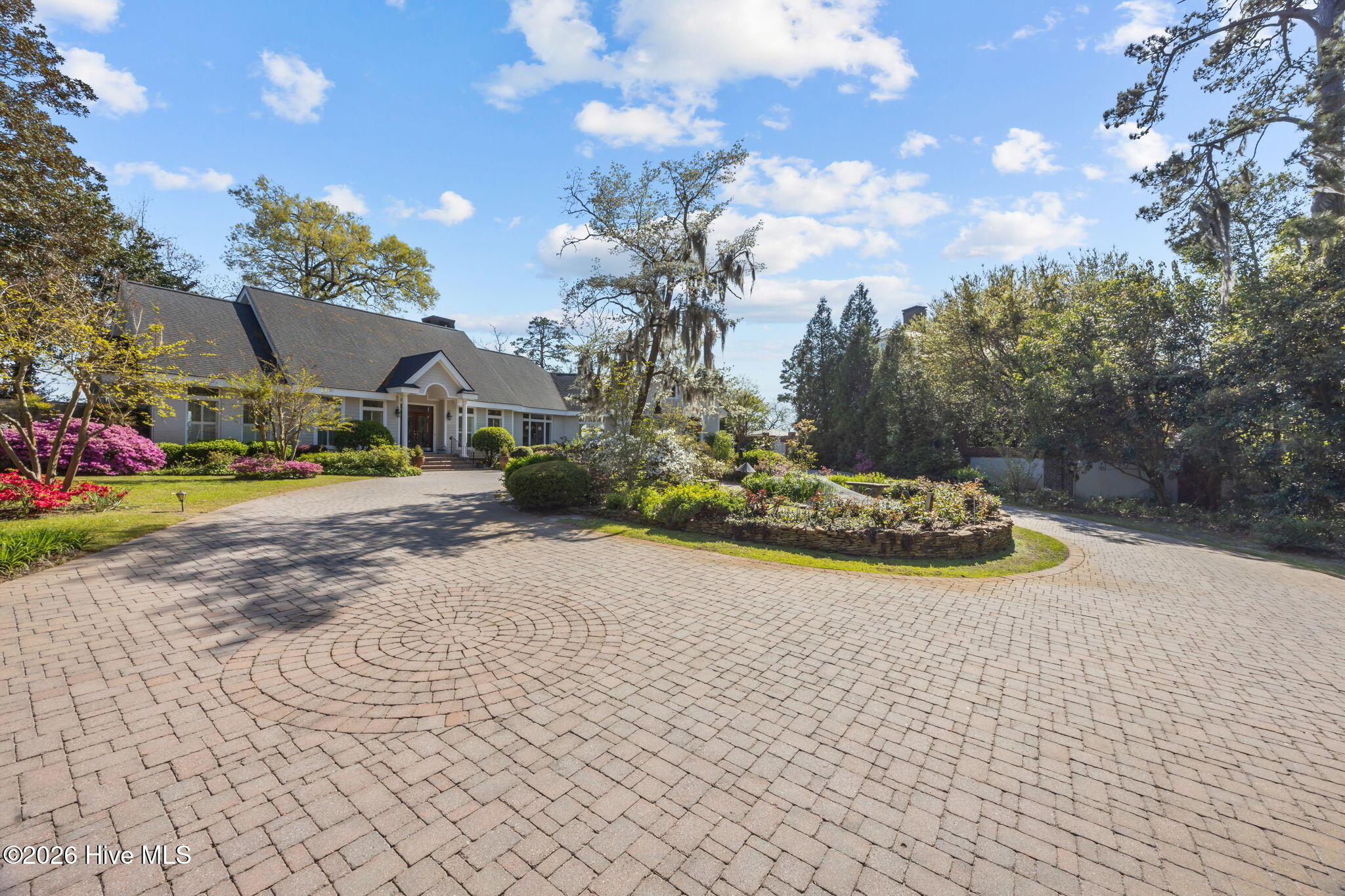 211 Wilson Point Road,Trent Woods