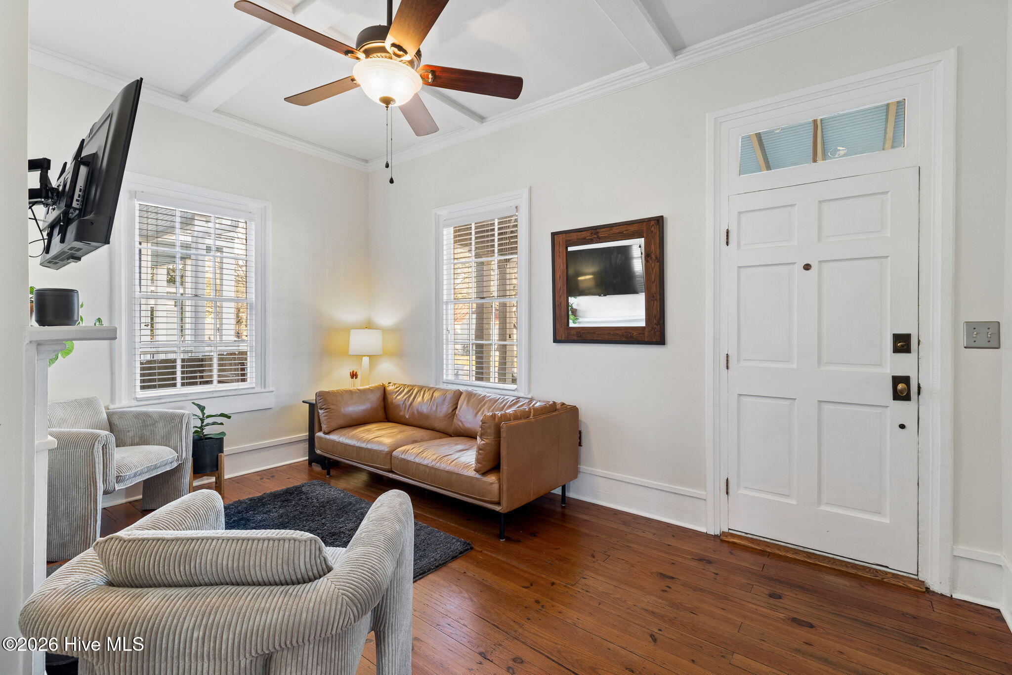 100550239 | Photo 10