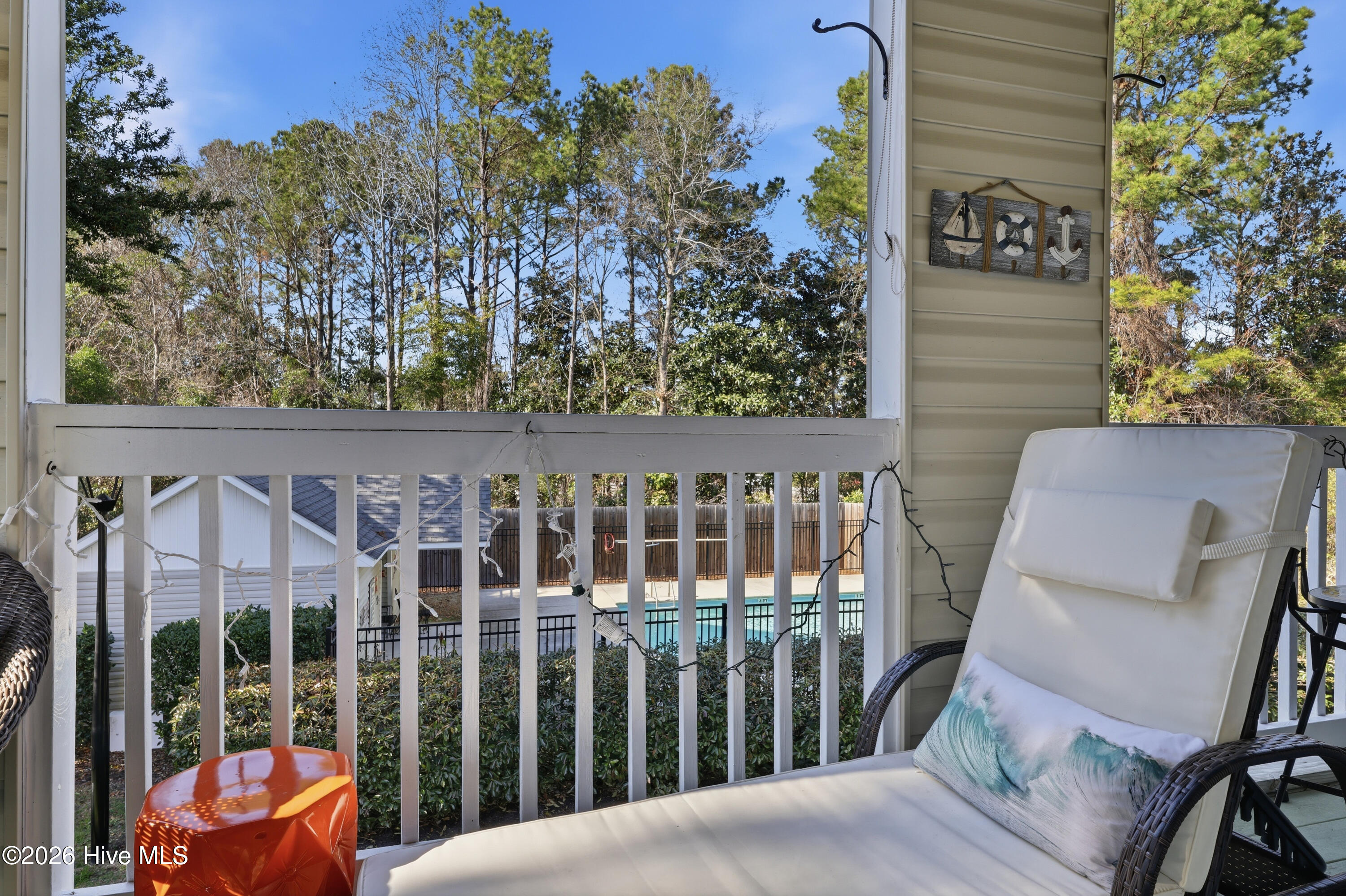 100557540 | Photo 37