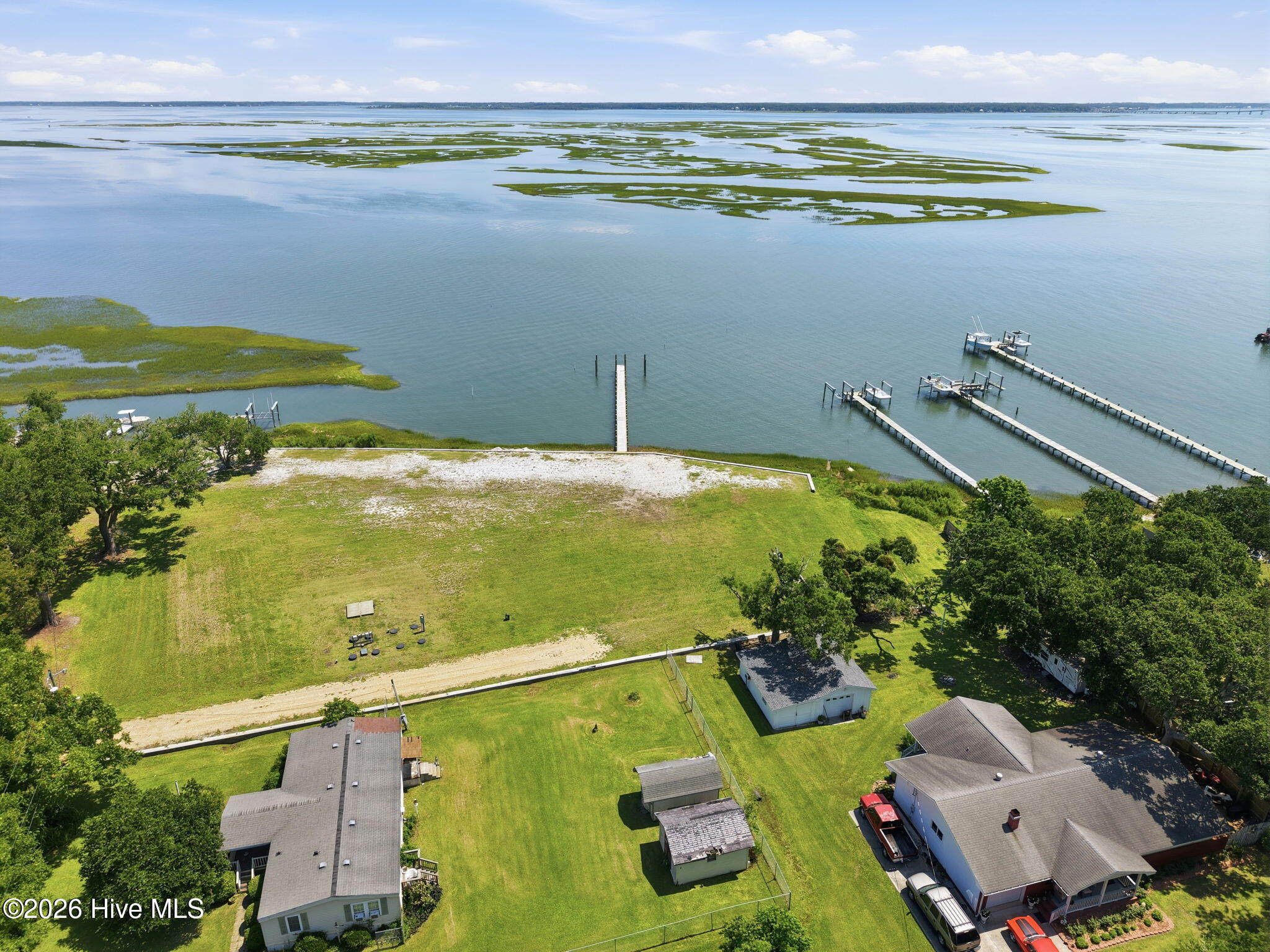 184 2 Lennoxville Point Road,Beaufort