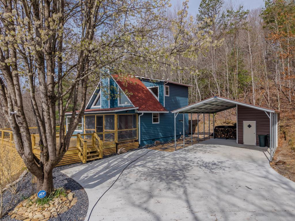 2nd image of 355 Up The Creek Trl, Hayesville, NC 28904 | MLS# 98544574