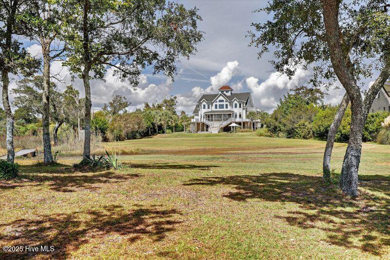 100533910 | Photo 49