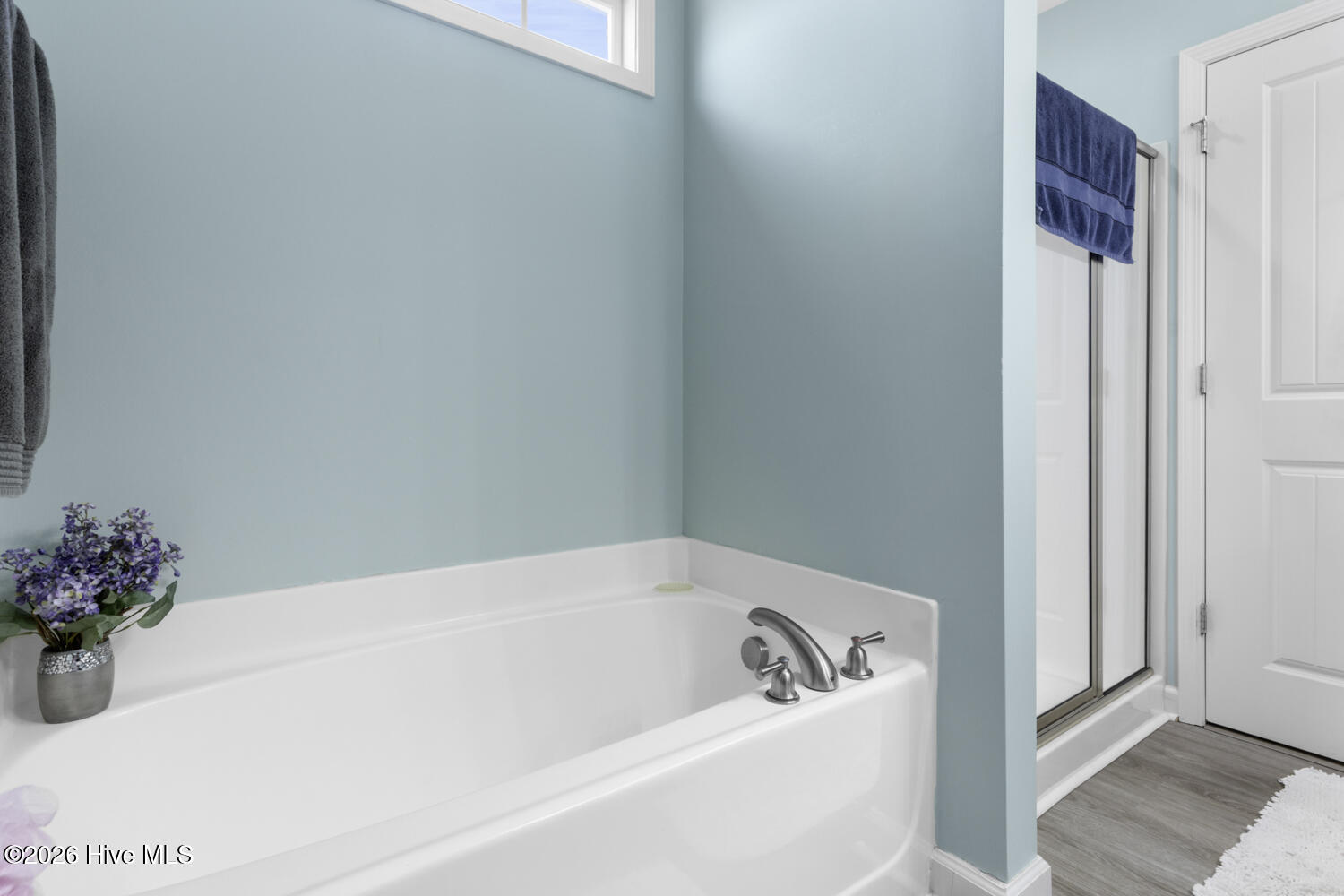 100548430 | Photo 21