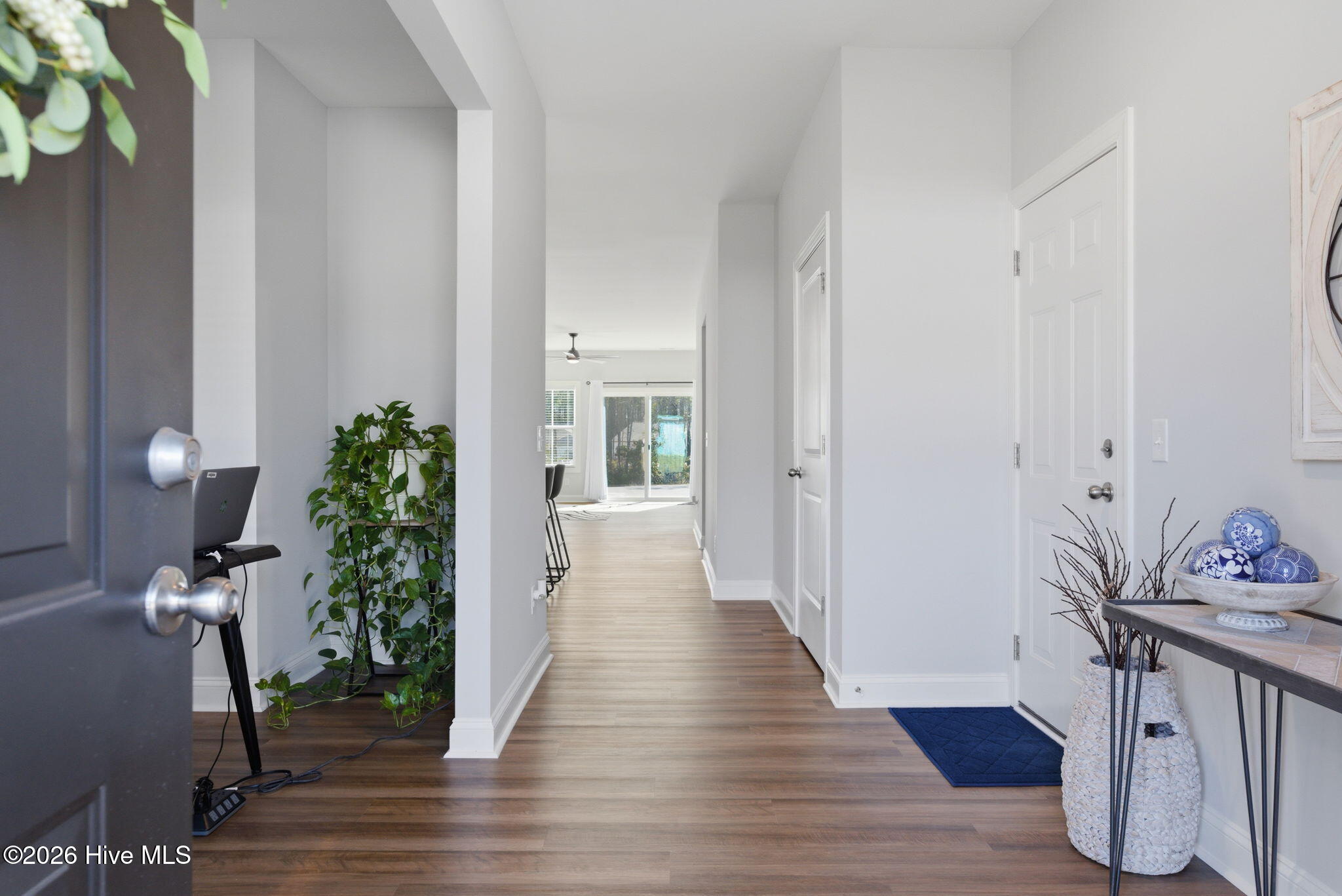 100554618 | Photo 19