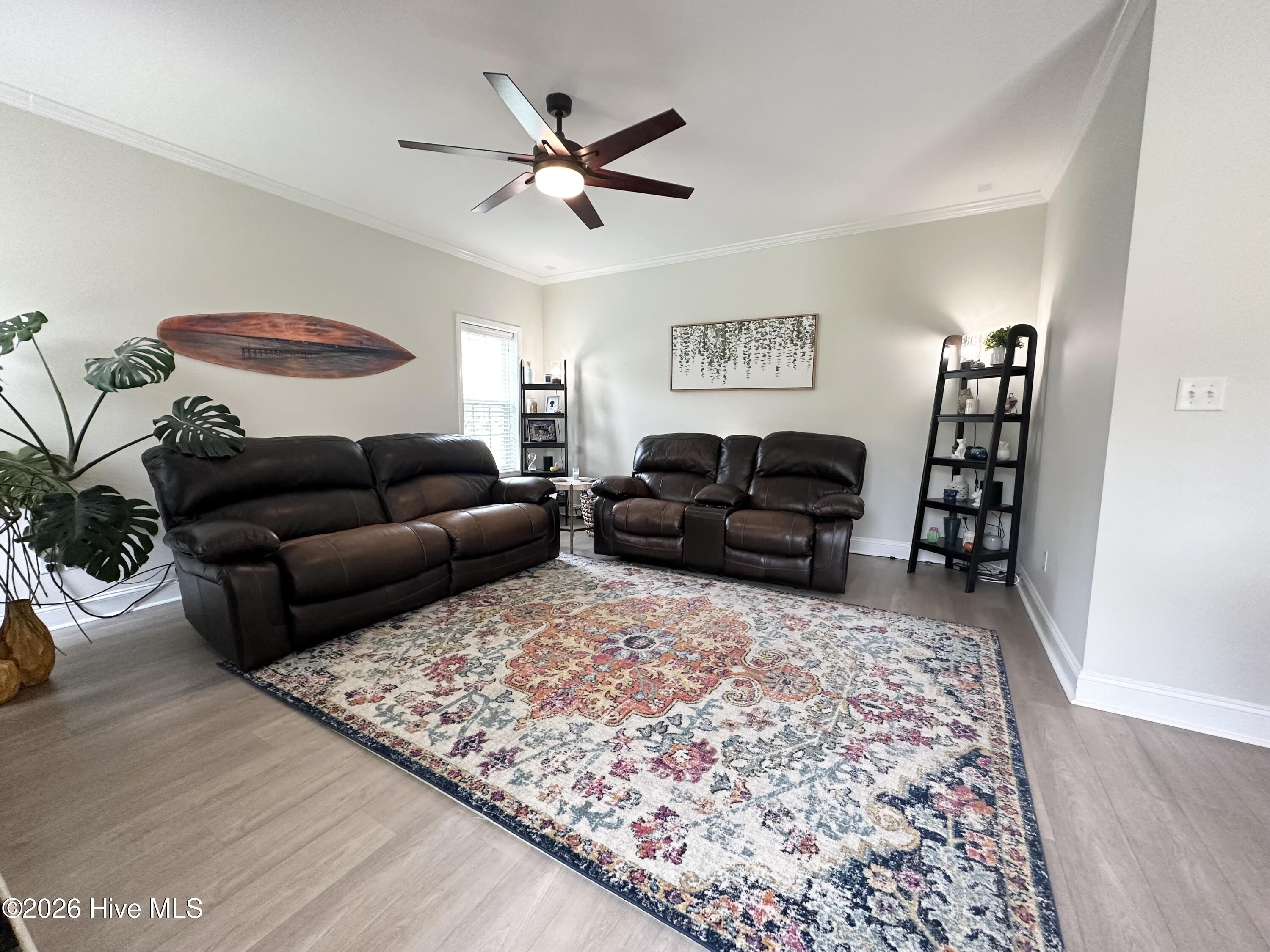 100563138 | Photo 66