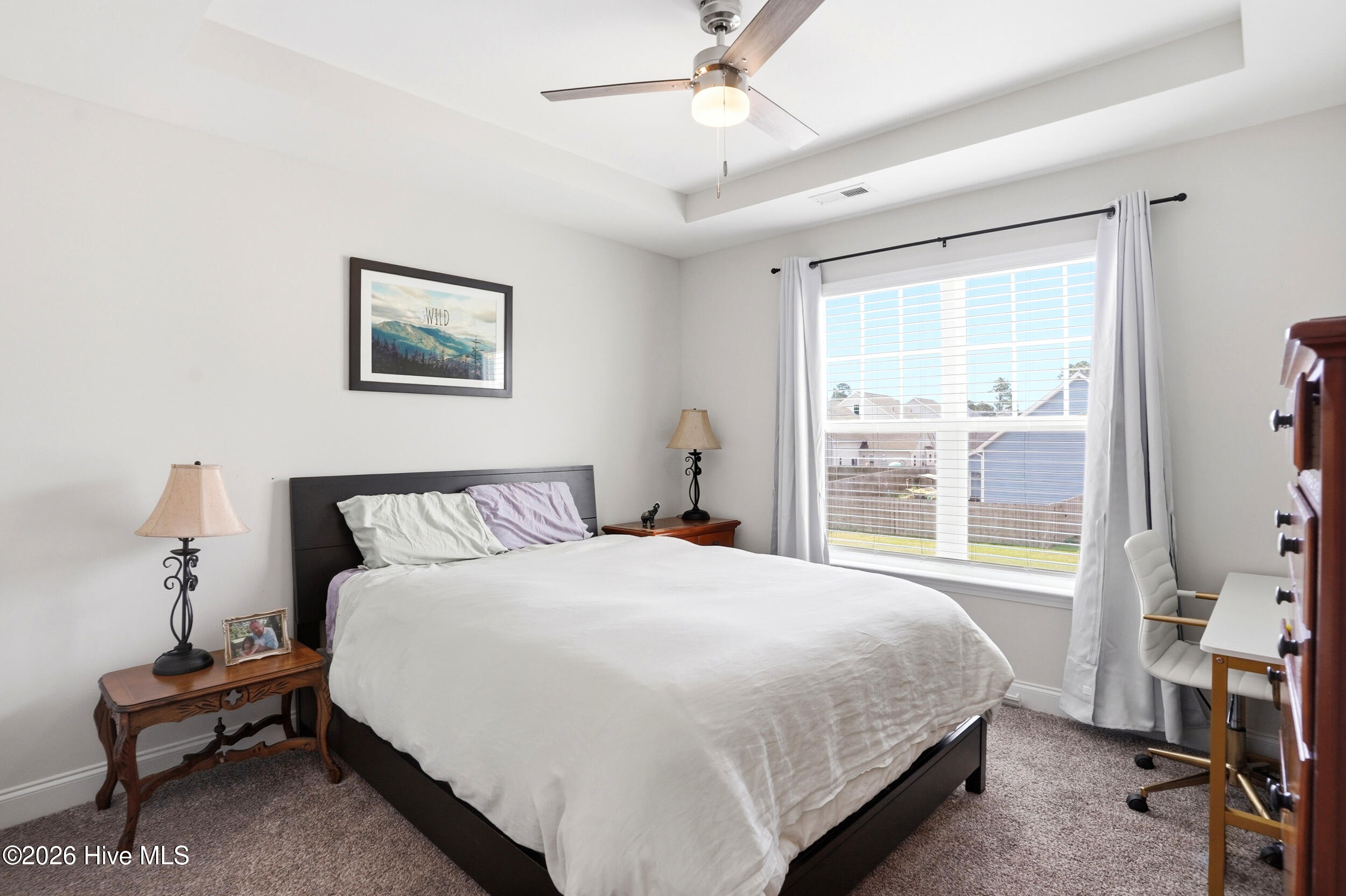 100570398 | Photo 19