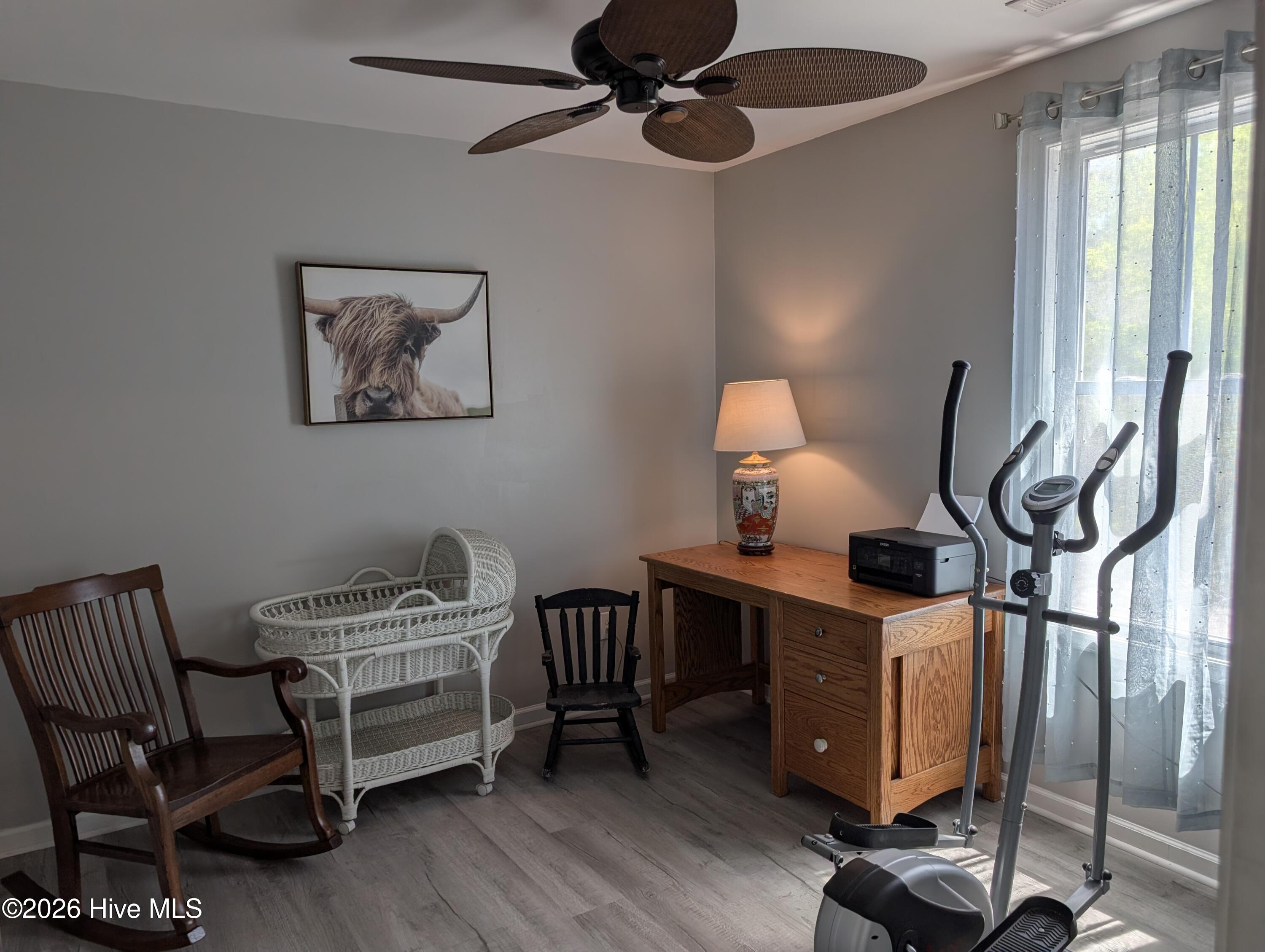 100550556 | Photo 16