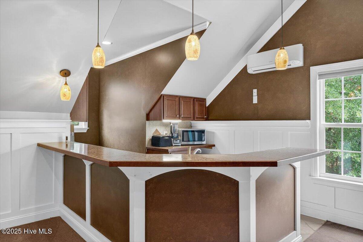 100530504 | Photo 48