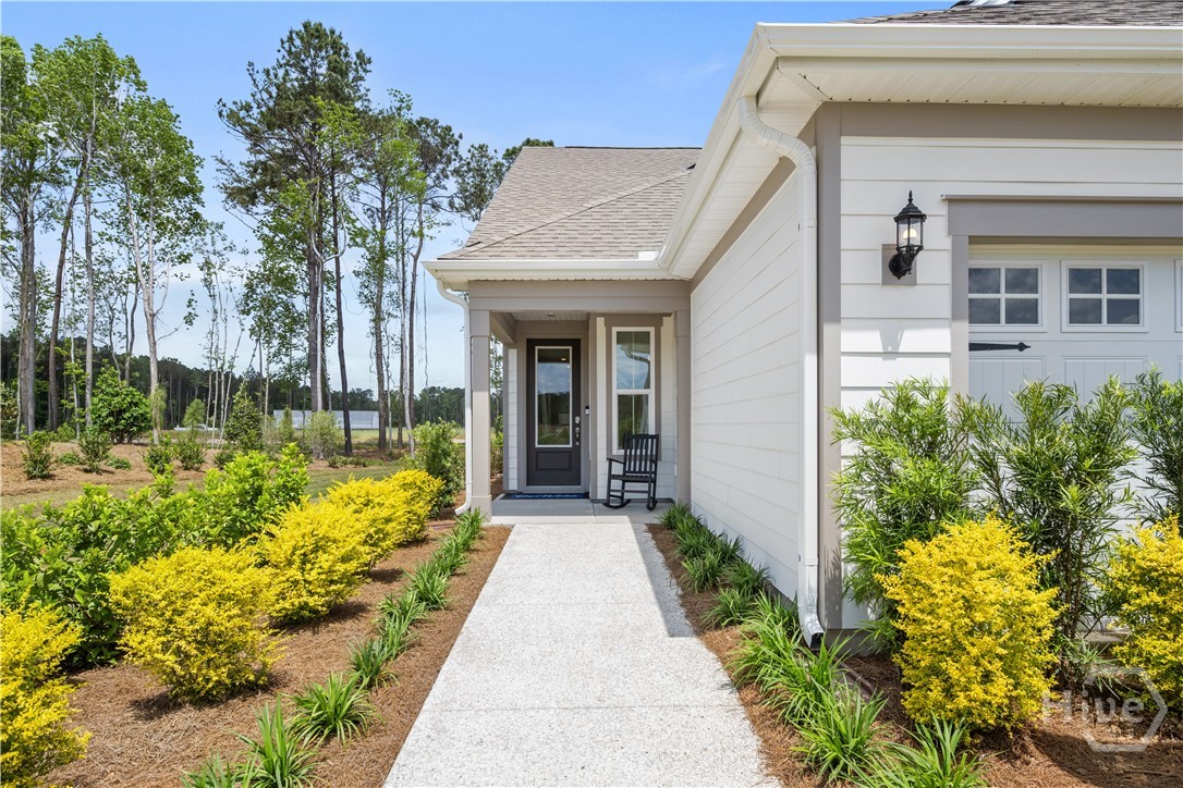 Pictures, photographs, colors, features, and sizes are for illustration purposes only and will vary from the homes as built.