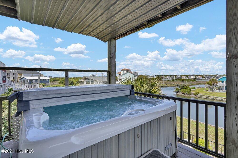 100567511 | Photo 16