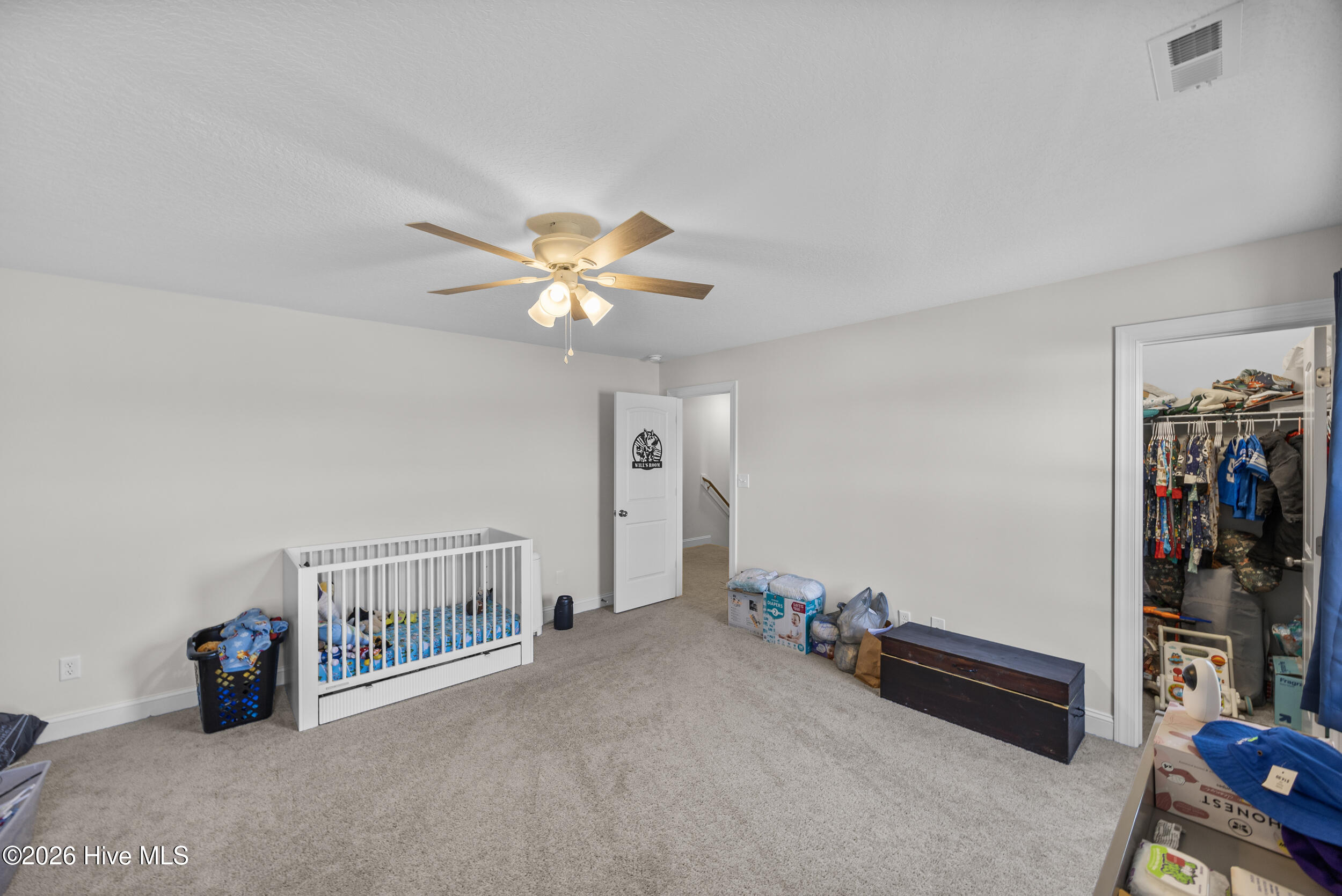 100555729 | Photo 36