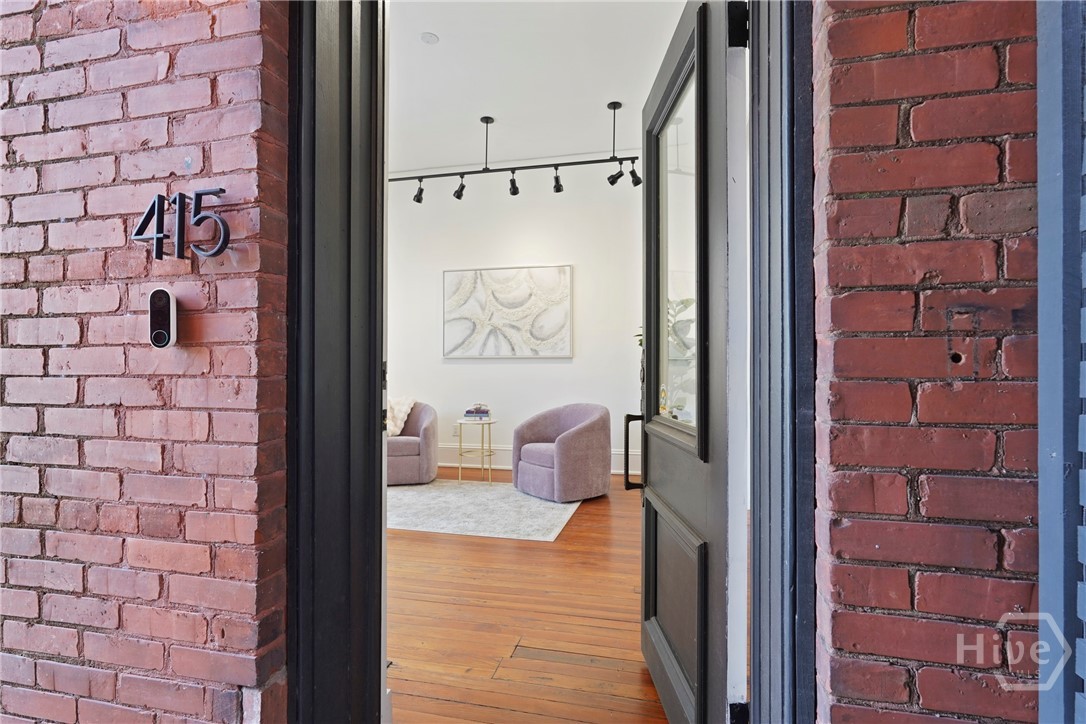 415 Whitaker Street, Savannah, GA, 31401