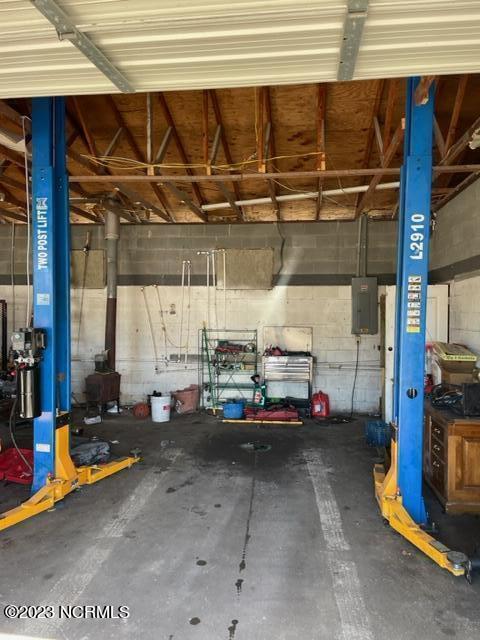 100387618 | Photo 11