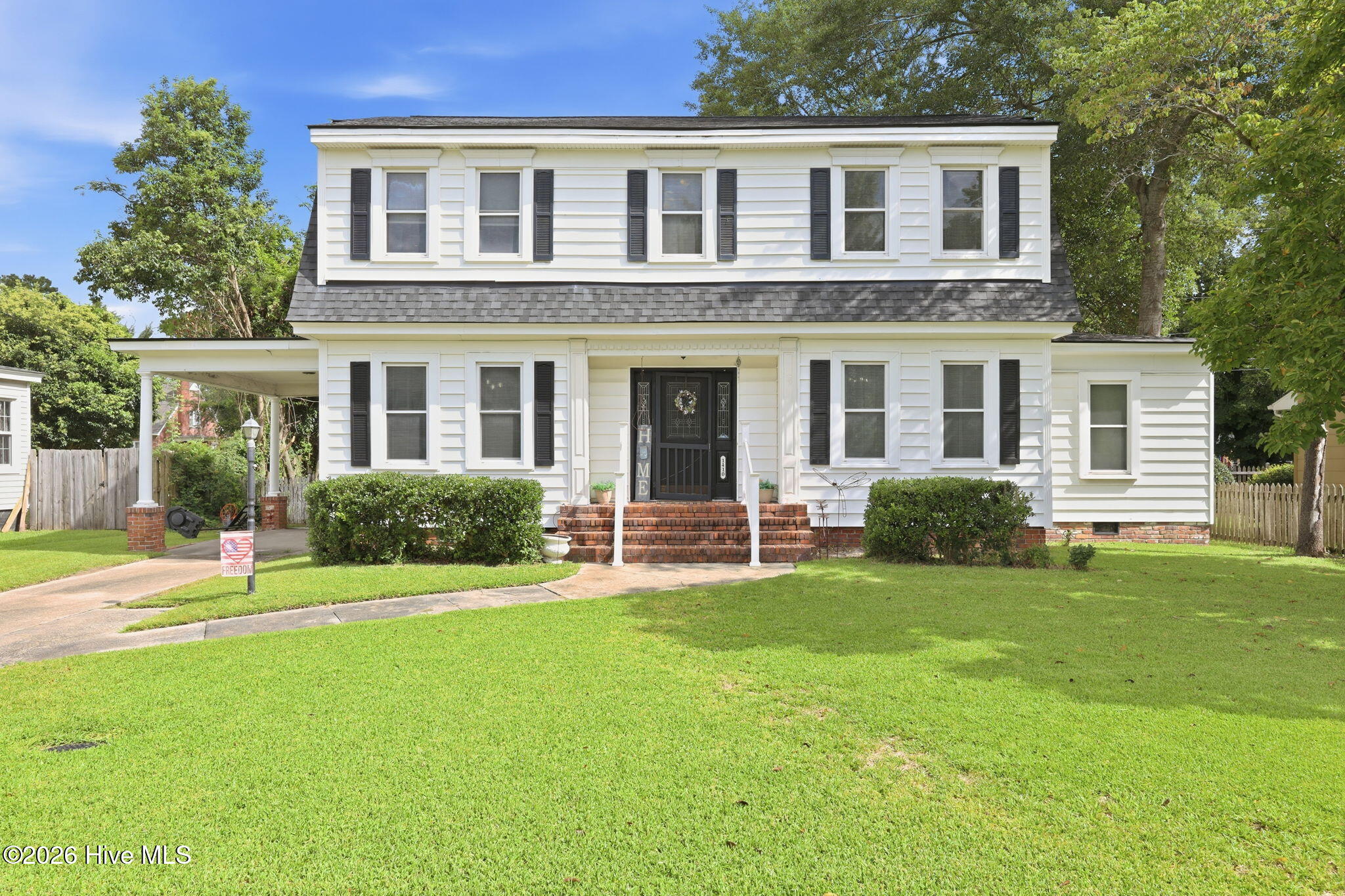 Exterior photo of 1410 Rhem Avenue, New Bern, NC 28560. MLS: 100594108