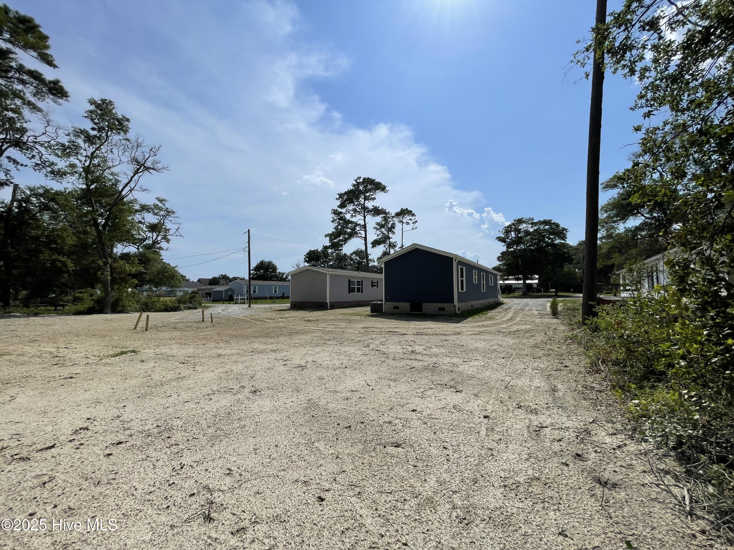 100509336 | Photo 25