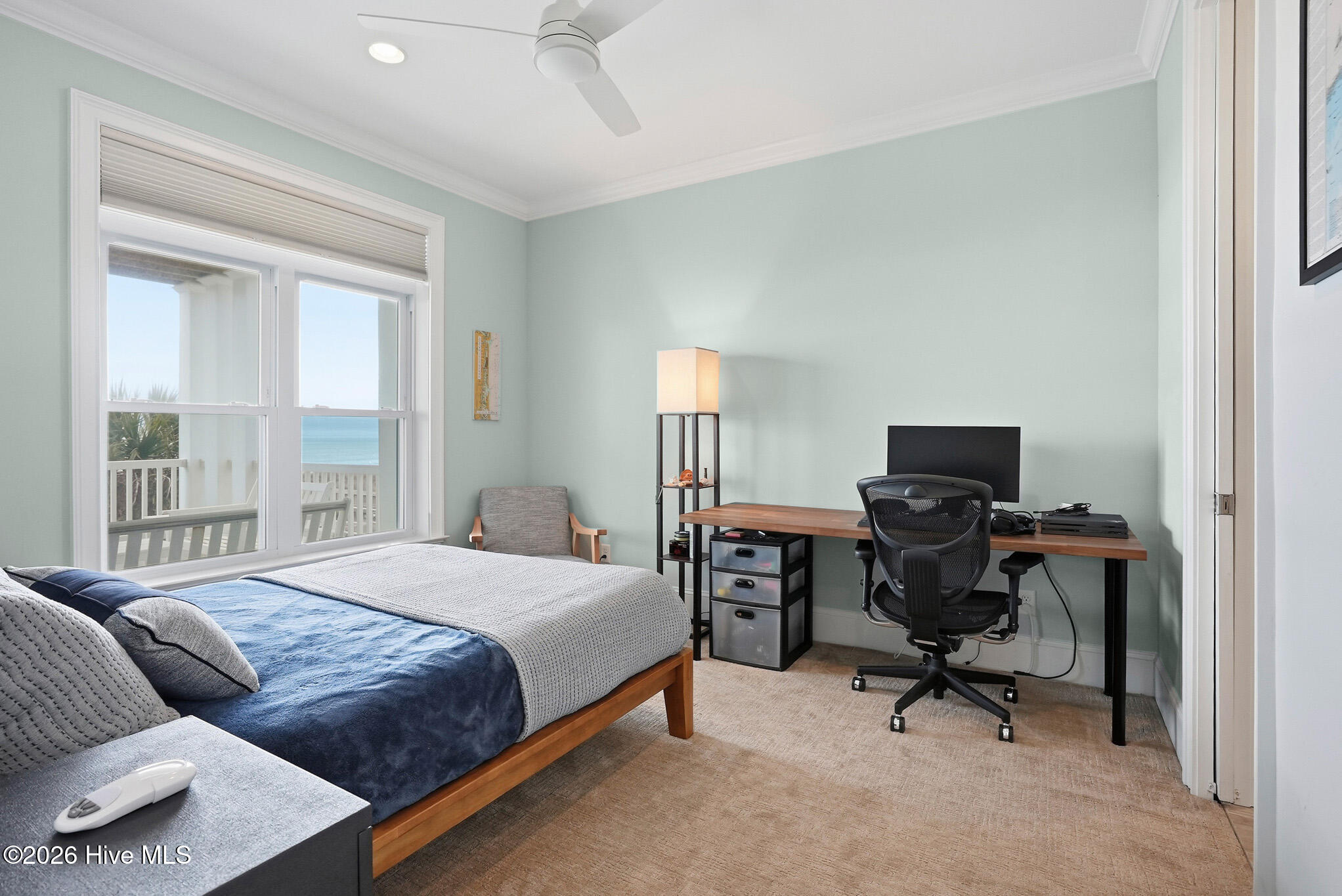 100558393 | Photo 26