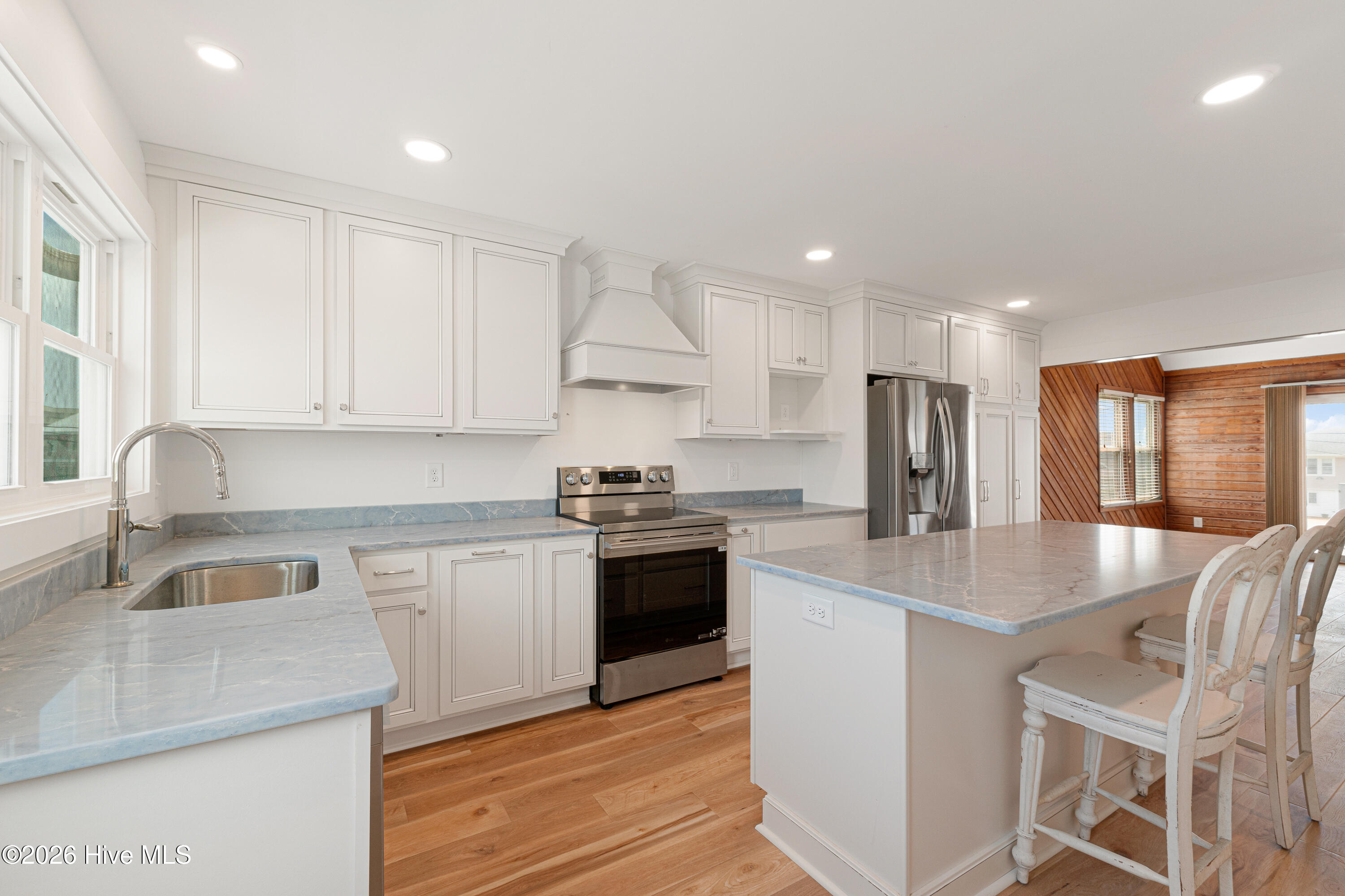 413 Club Colony Drive,Atlantic Beach