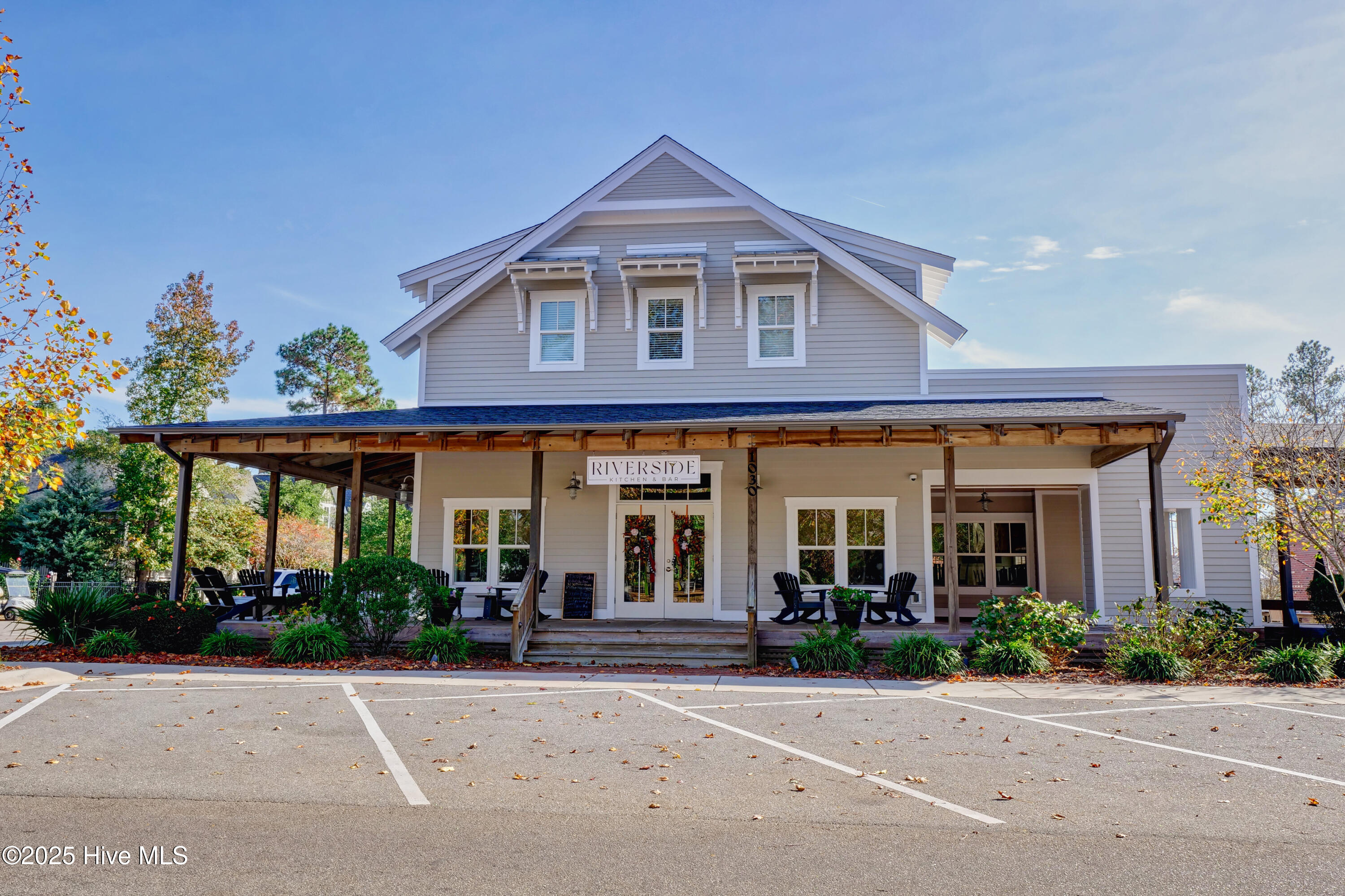 100534393 | Photo 107