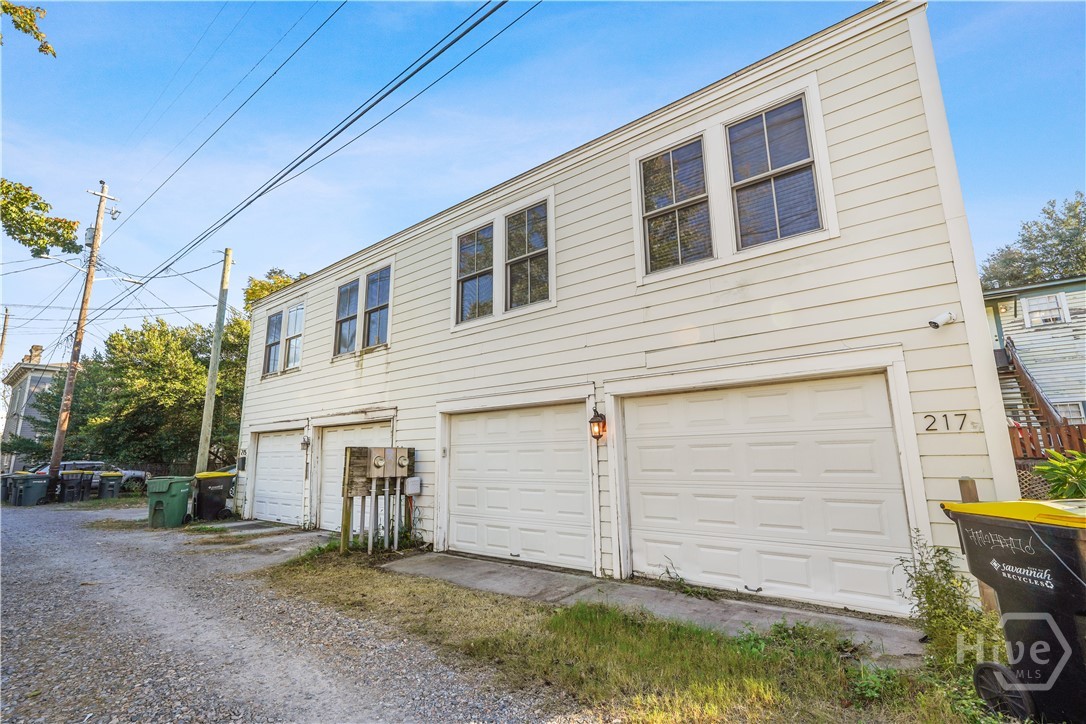 216 W Henry Street, Savannah, GA, 31401