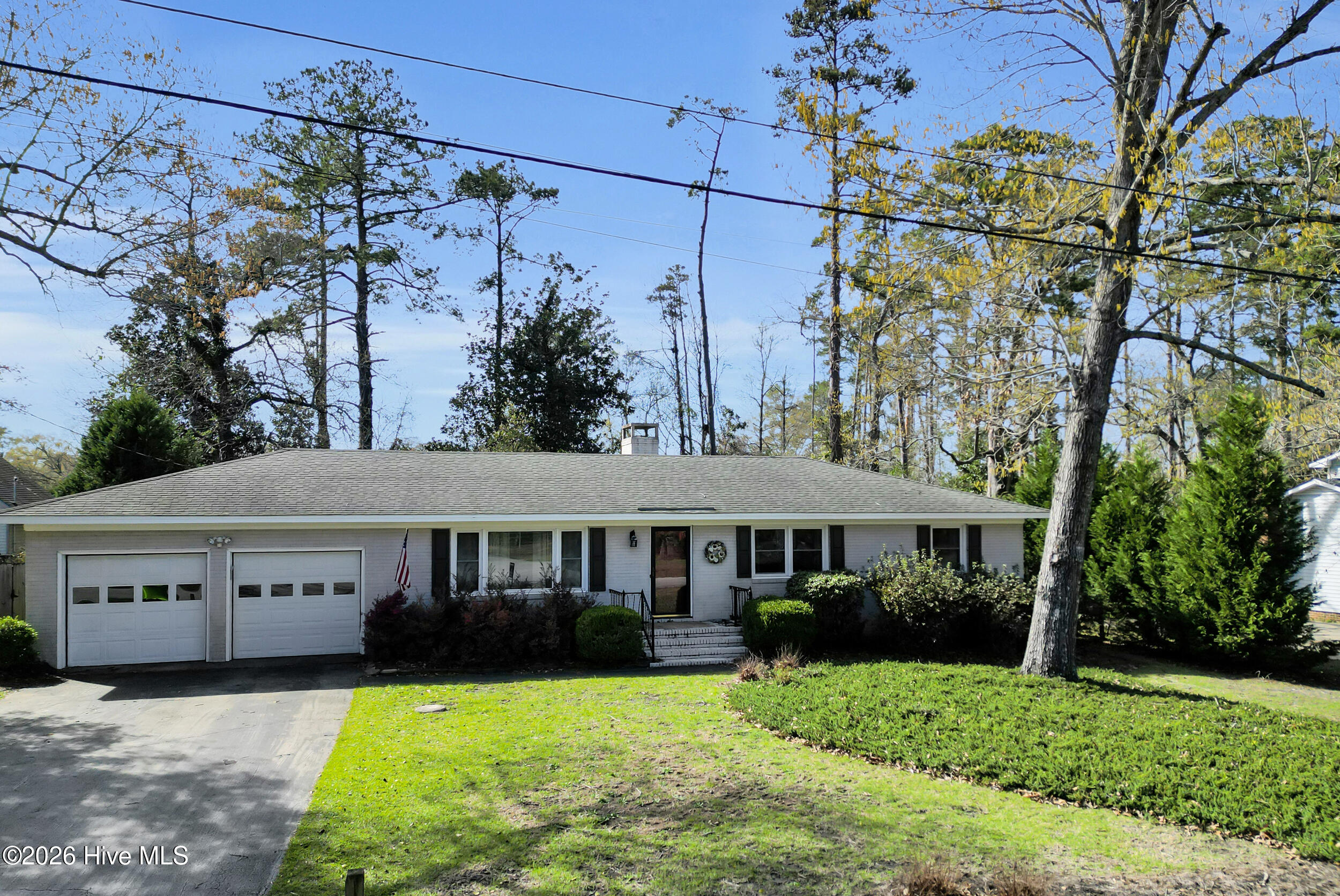 609 Edgehill Road,Trent Woods