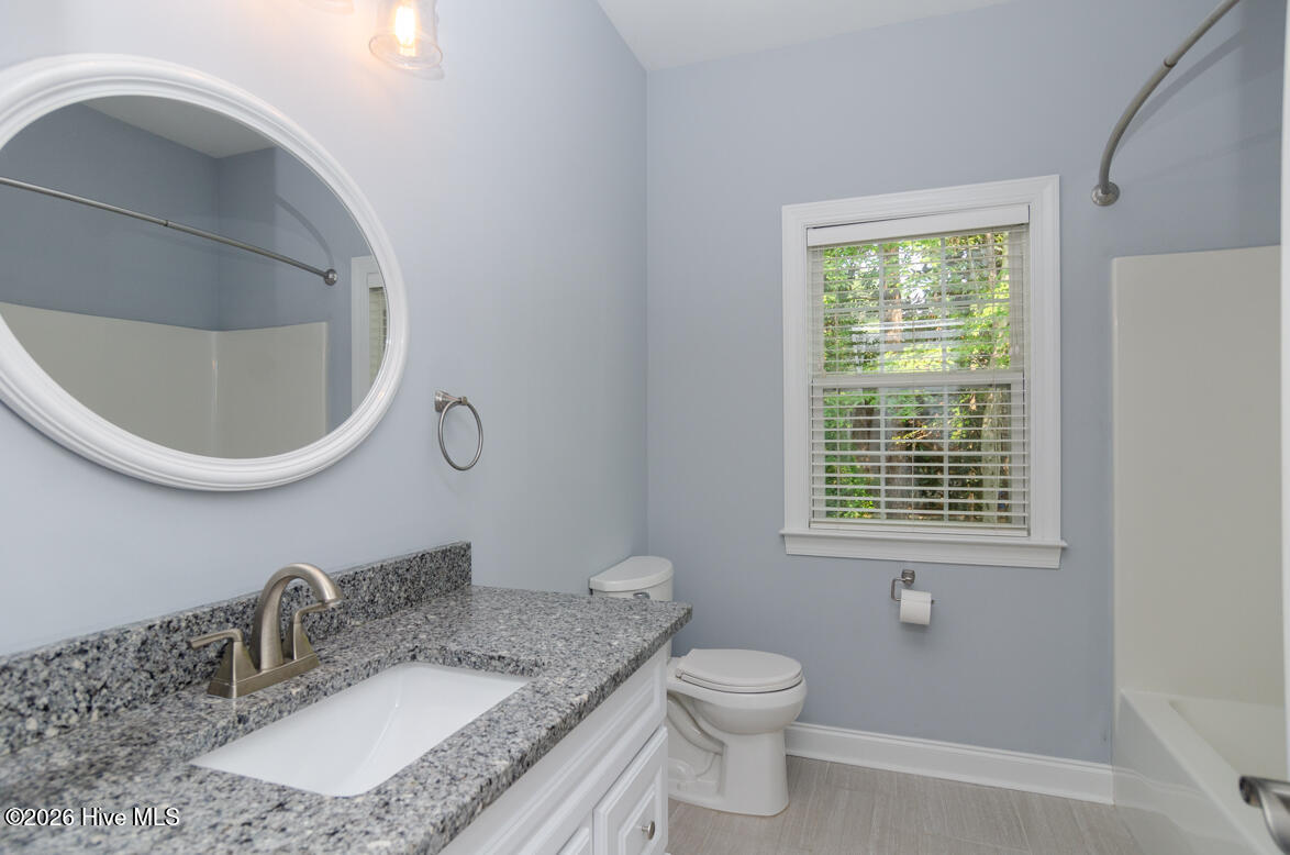 100553134 | Photo 25