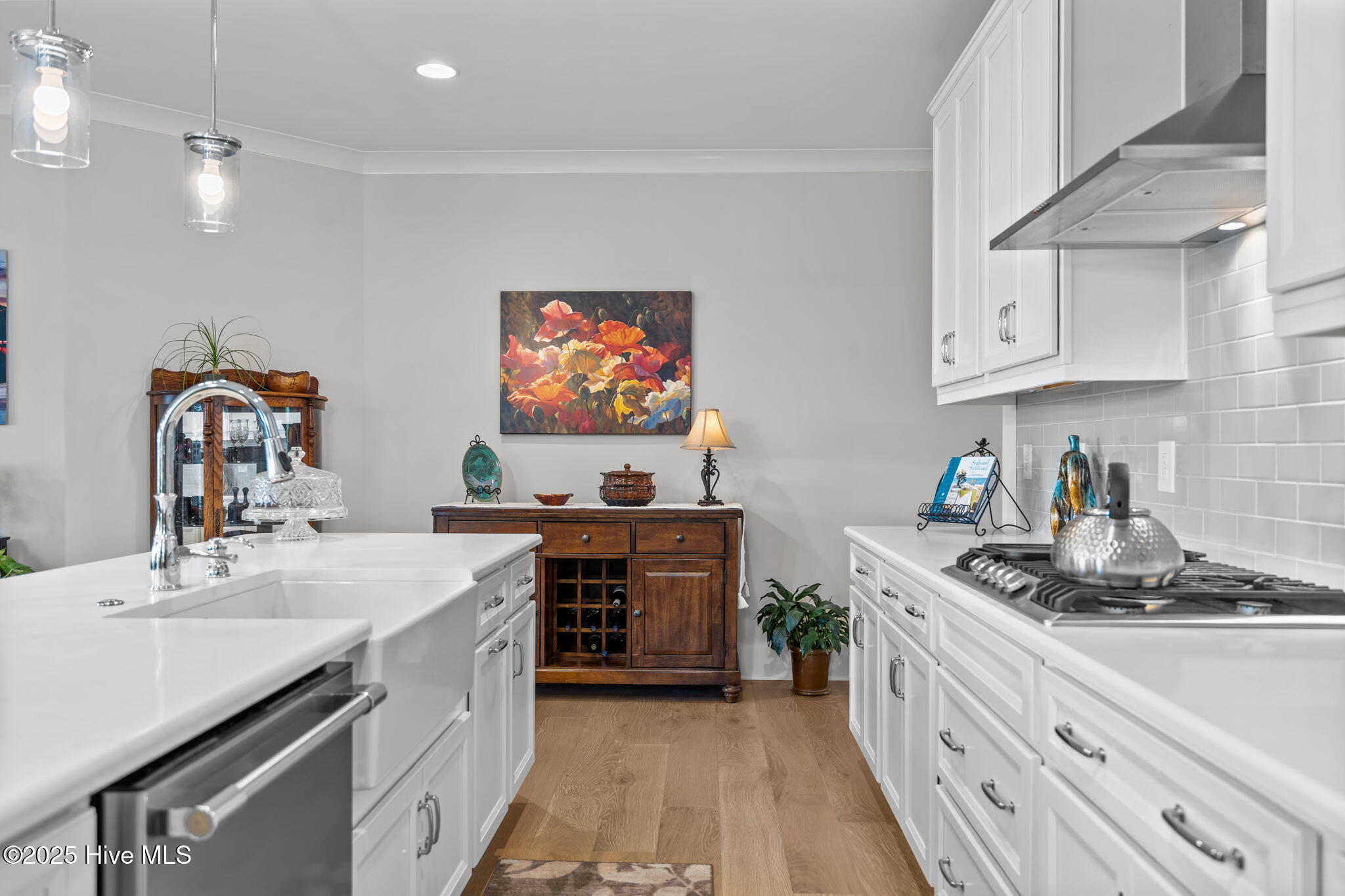 100526969 | Photo 22