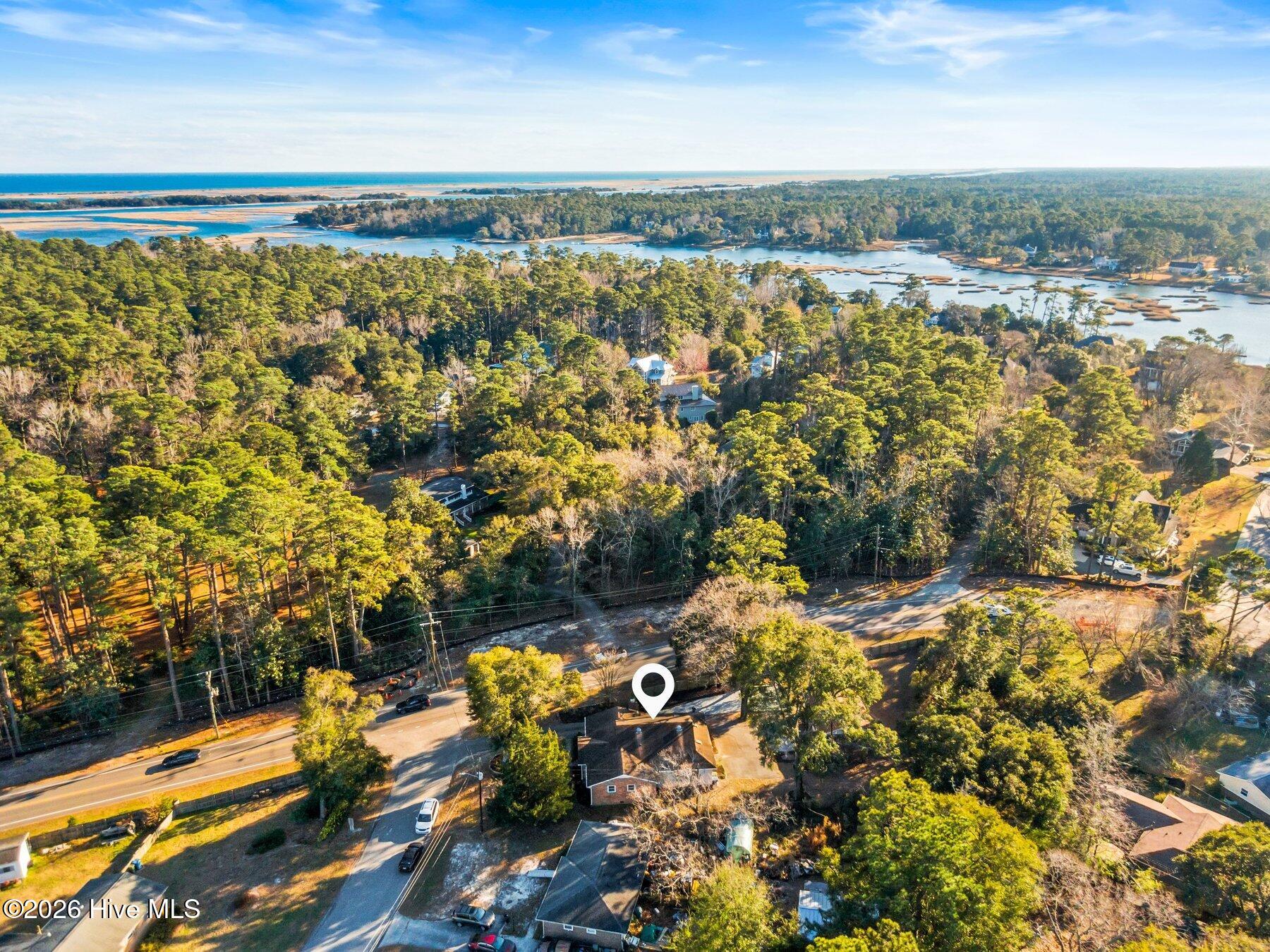 100550580 | Photo 46