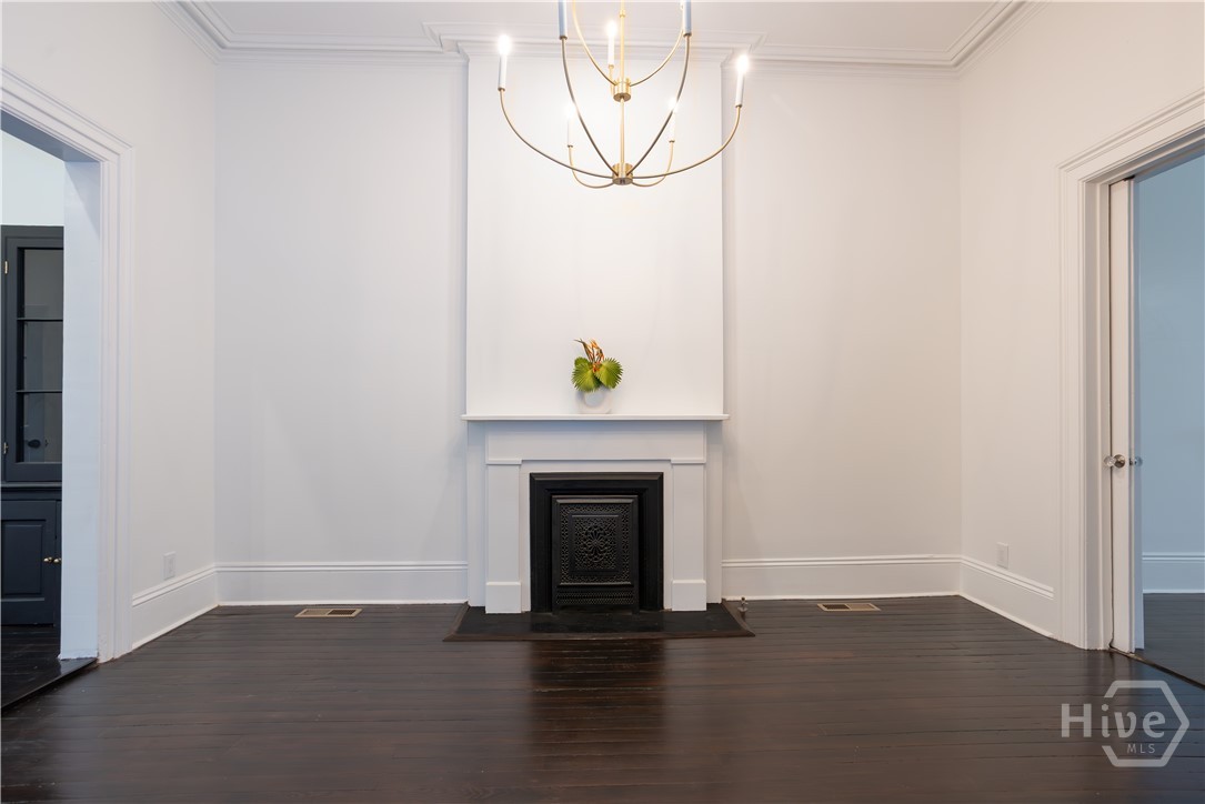 315 W Bolton Street, Savannah, GA 31401 Listing Photo  13