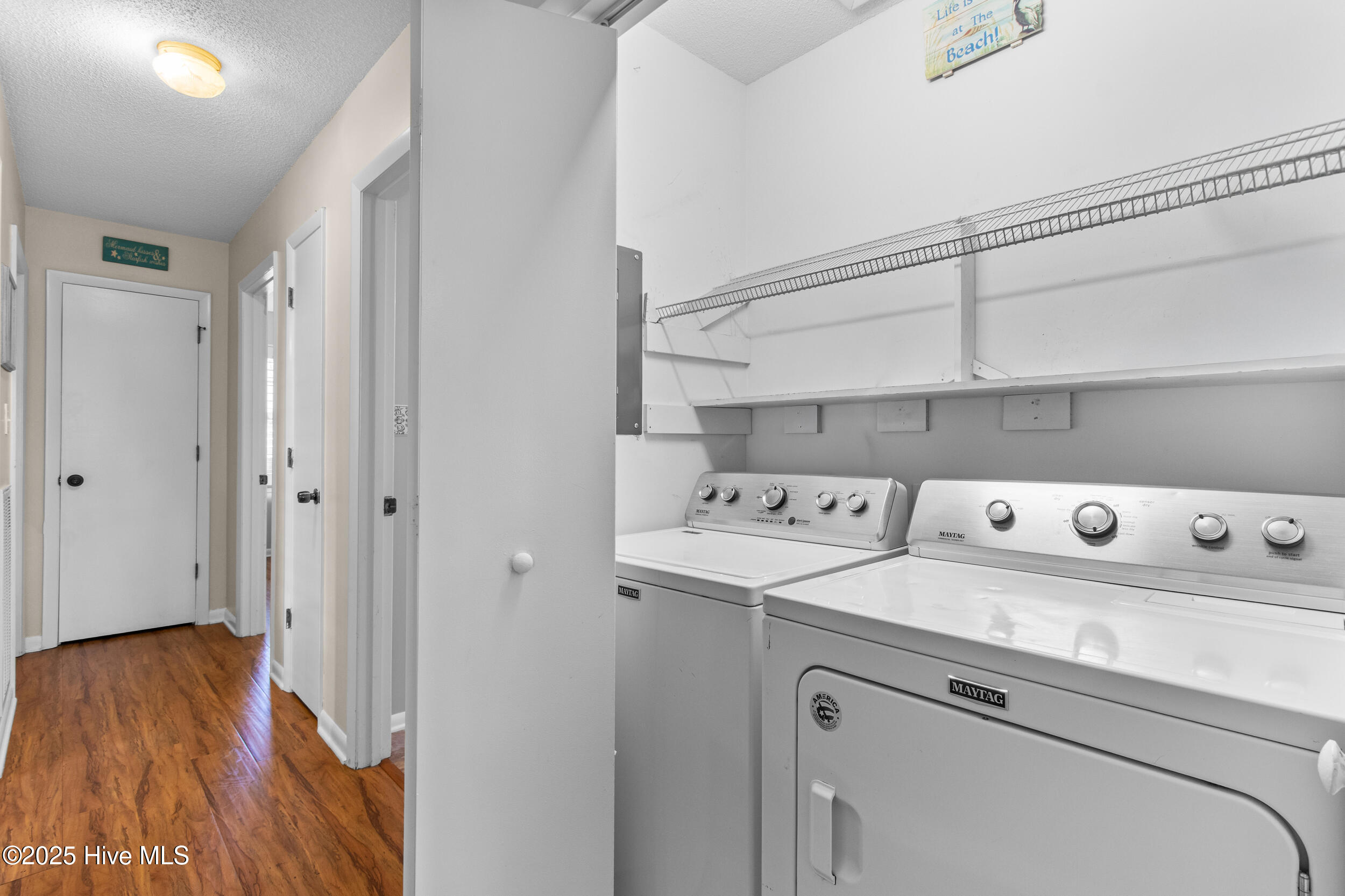 100541020 | Photo 20