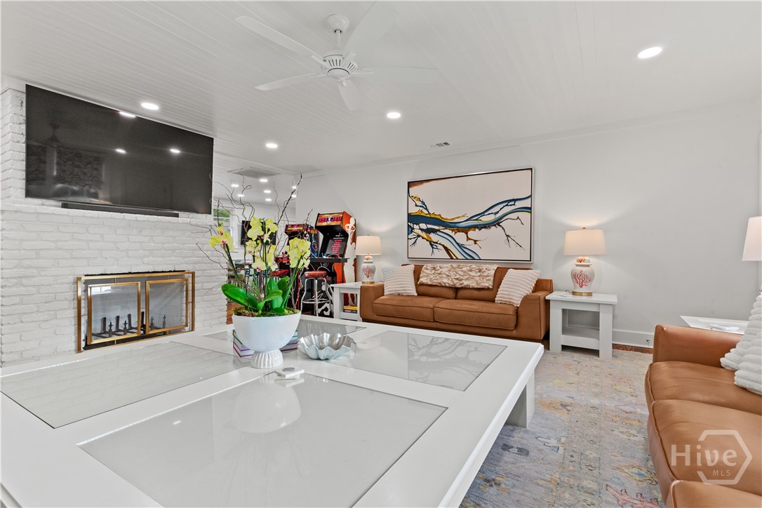 1402 6th Avenue, Tybee Island, GA 31328 Listing Photo  13