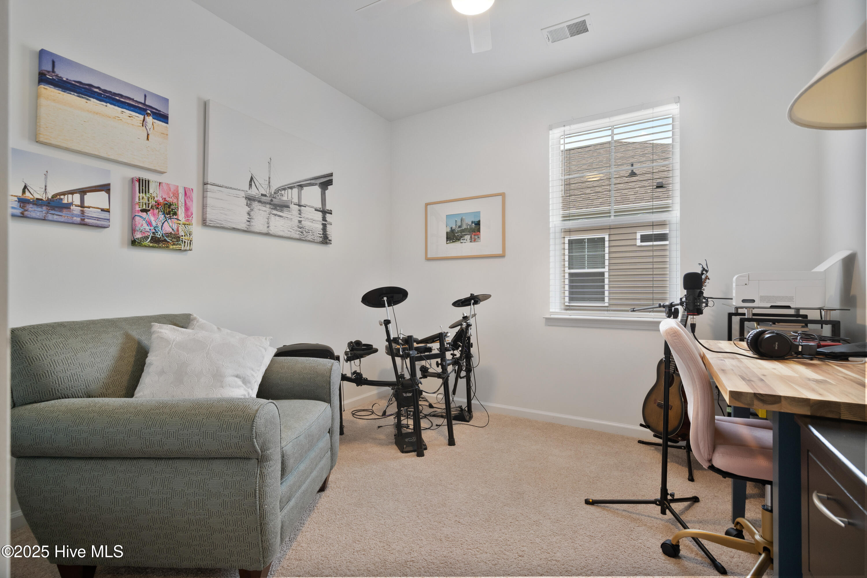 100541671 | Photo 39