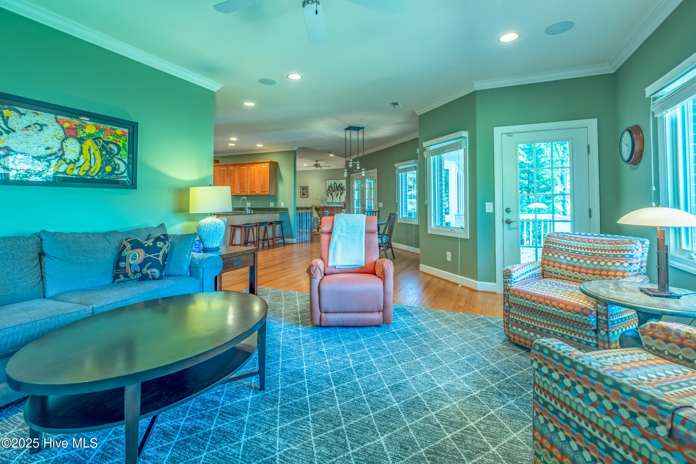 80 Lakewood Drive
