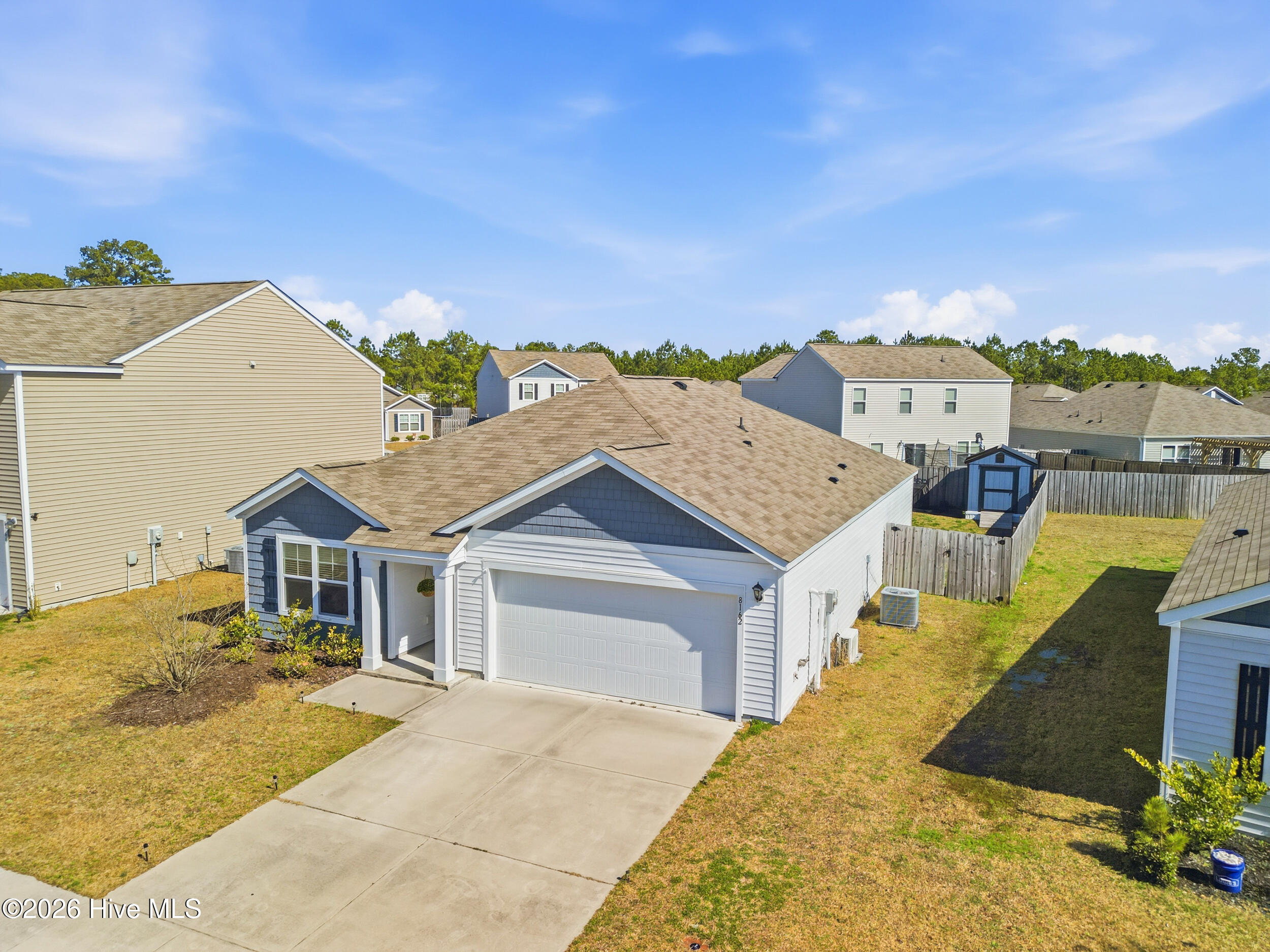 100556501 | Photo 47