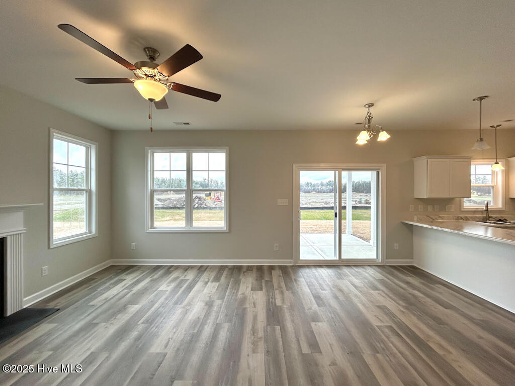 100522239 | Photo 14