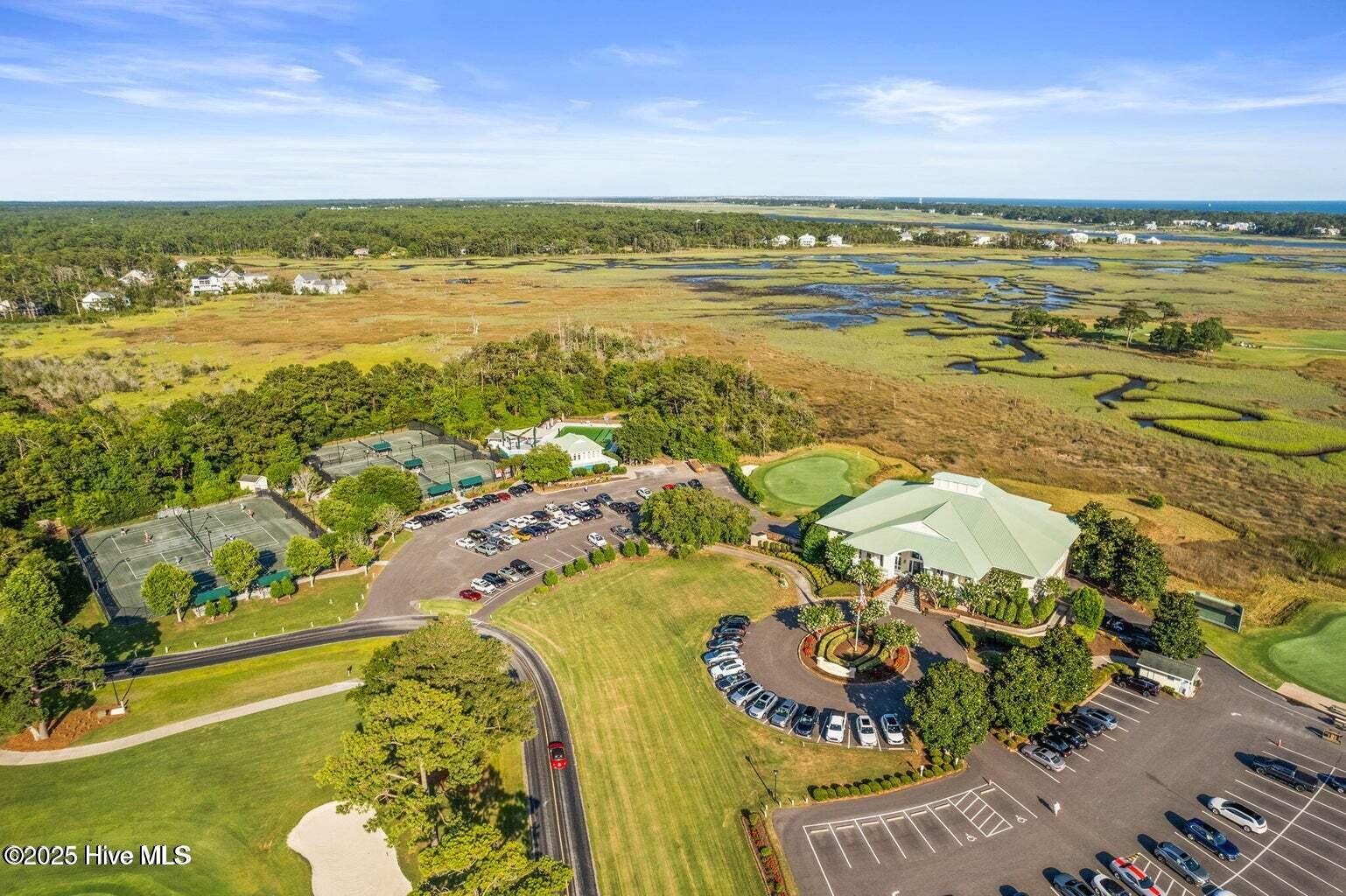 100505939 | Photo 94