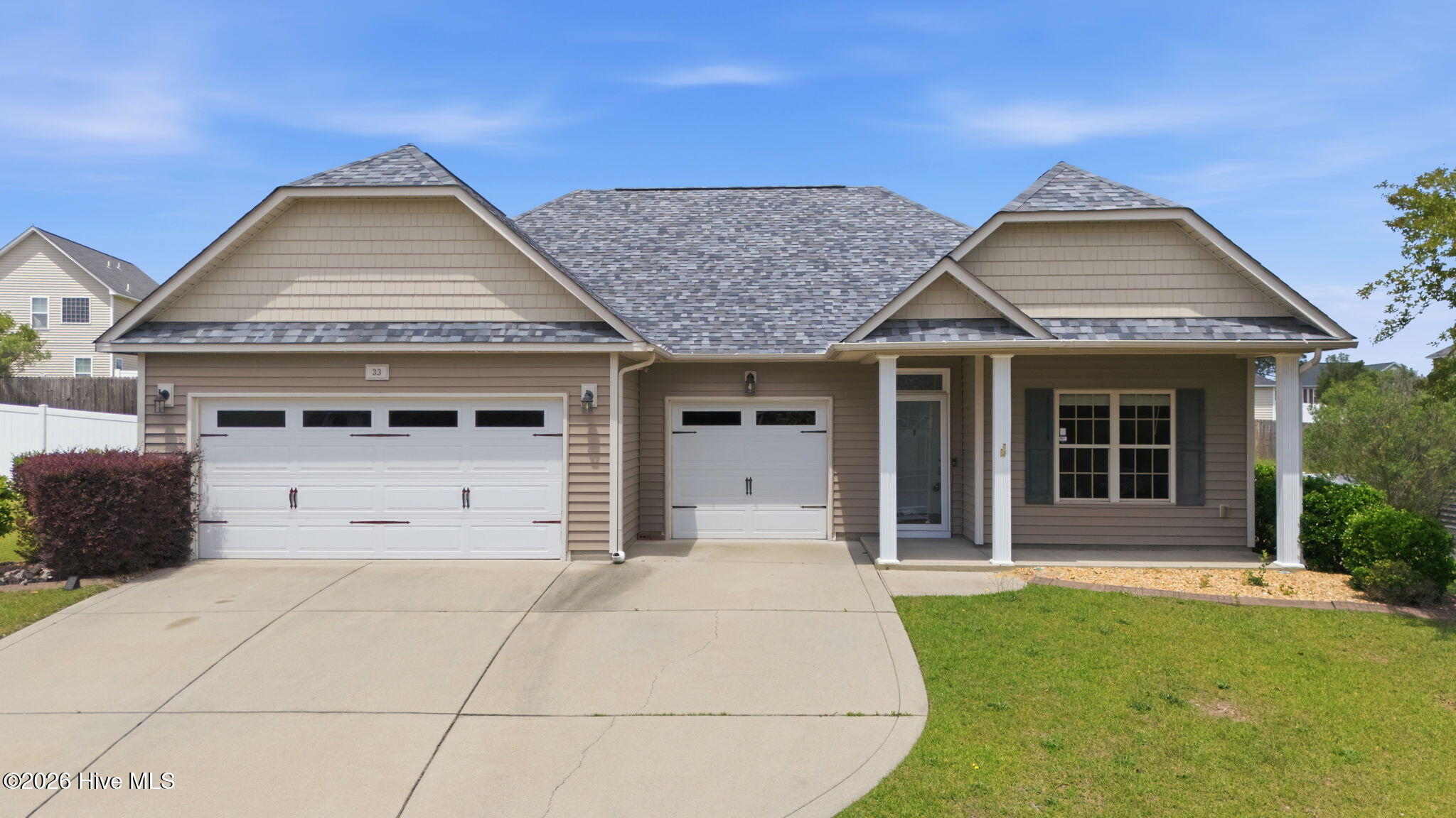 33 Colonist Place