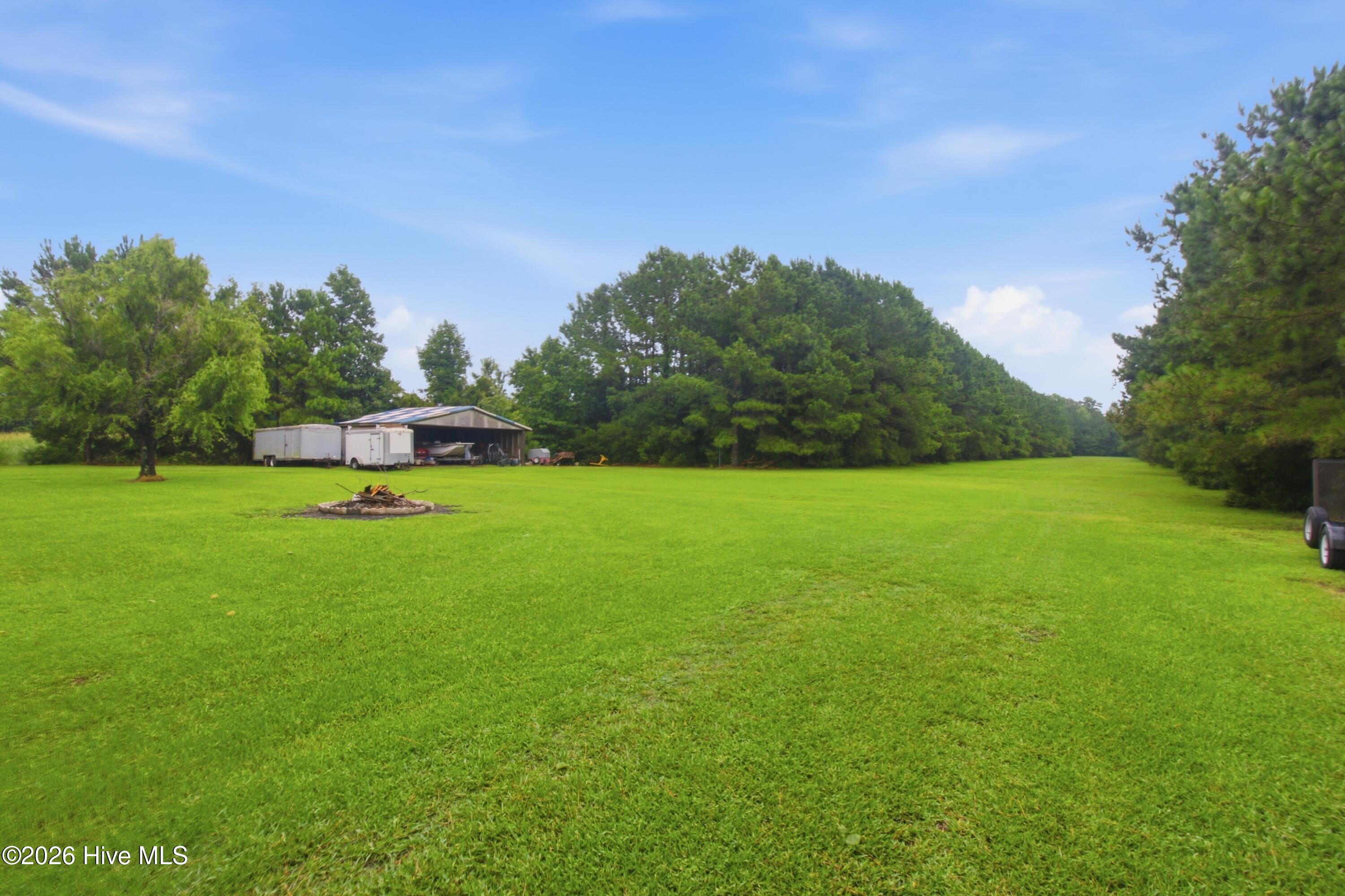 6634 Florence Road,Merritt