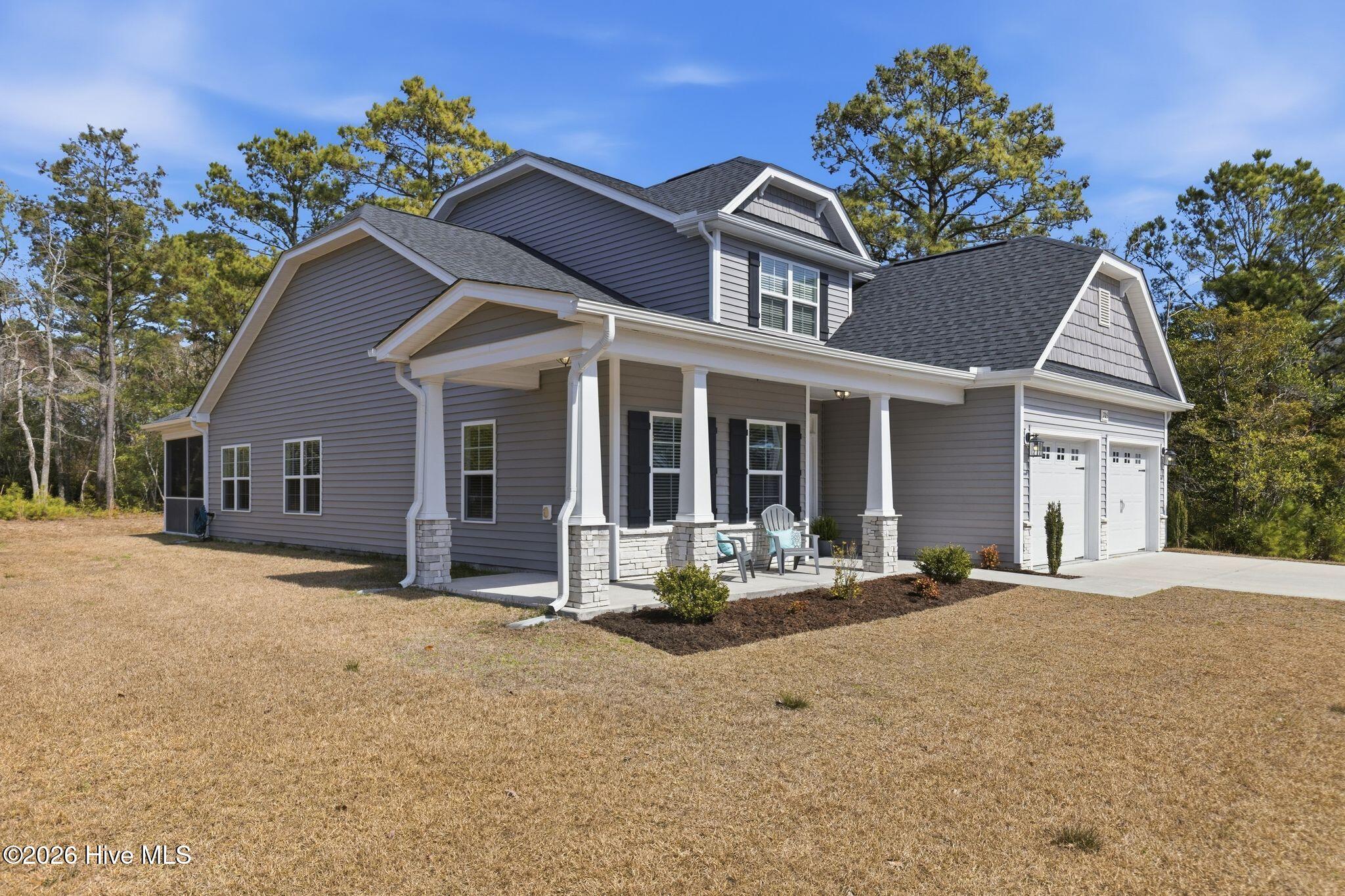 100558926 | Photo 54