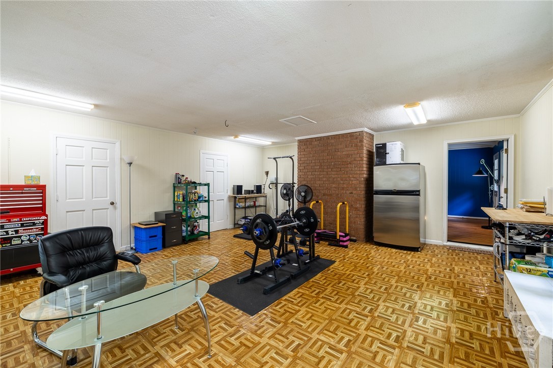 140 Rollingwood Drive