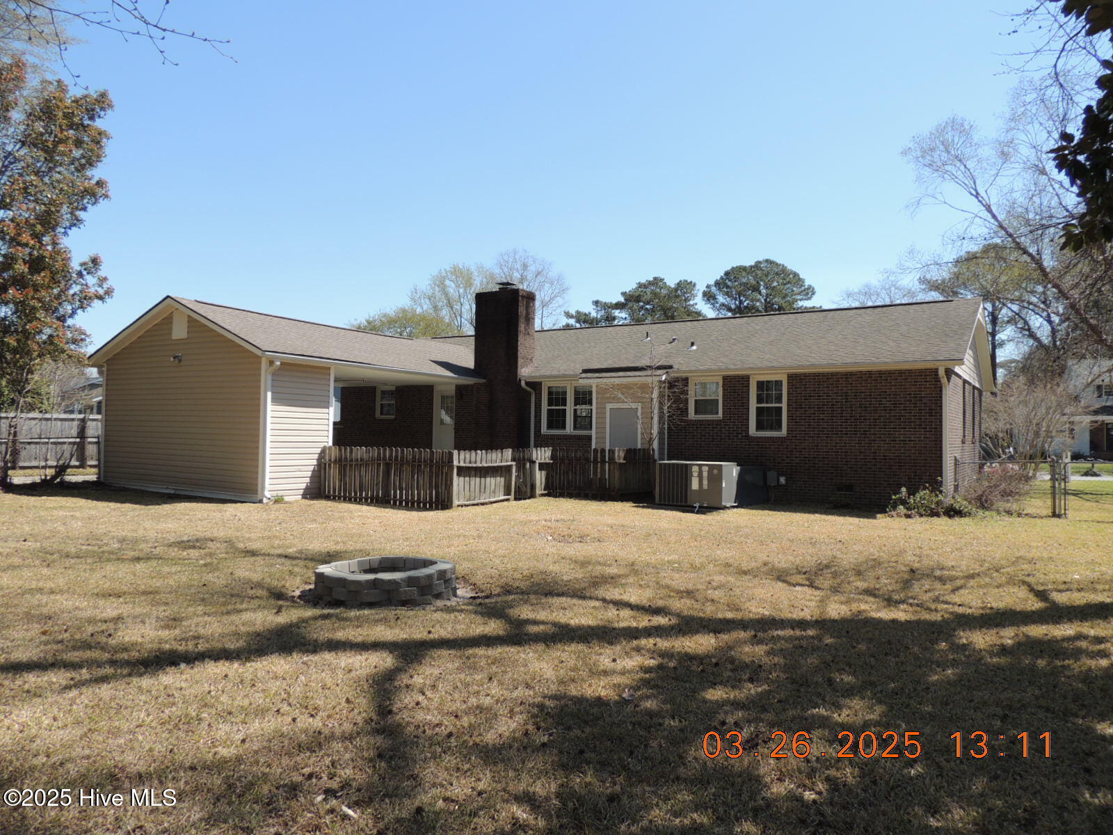 100565654 | Photo 22