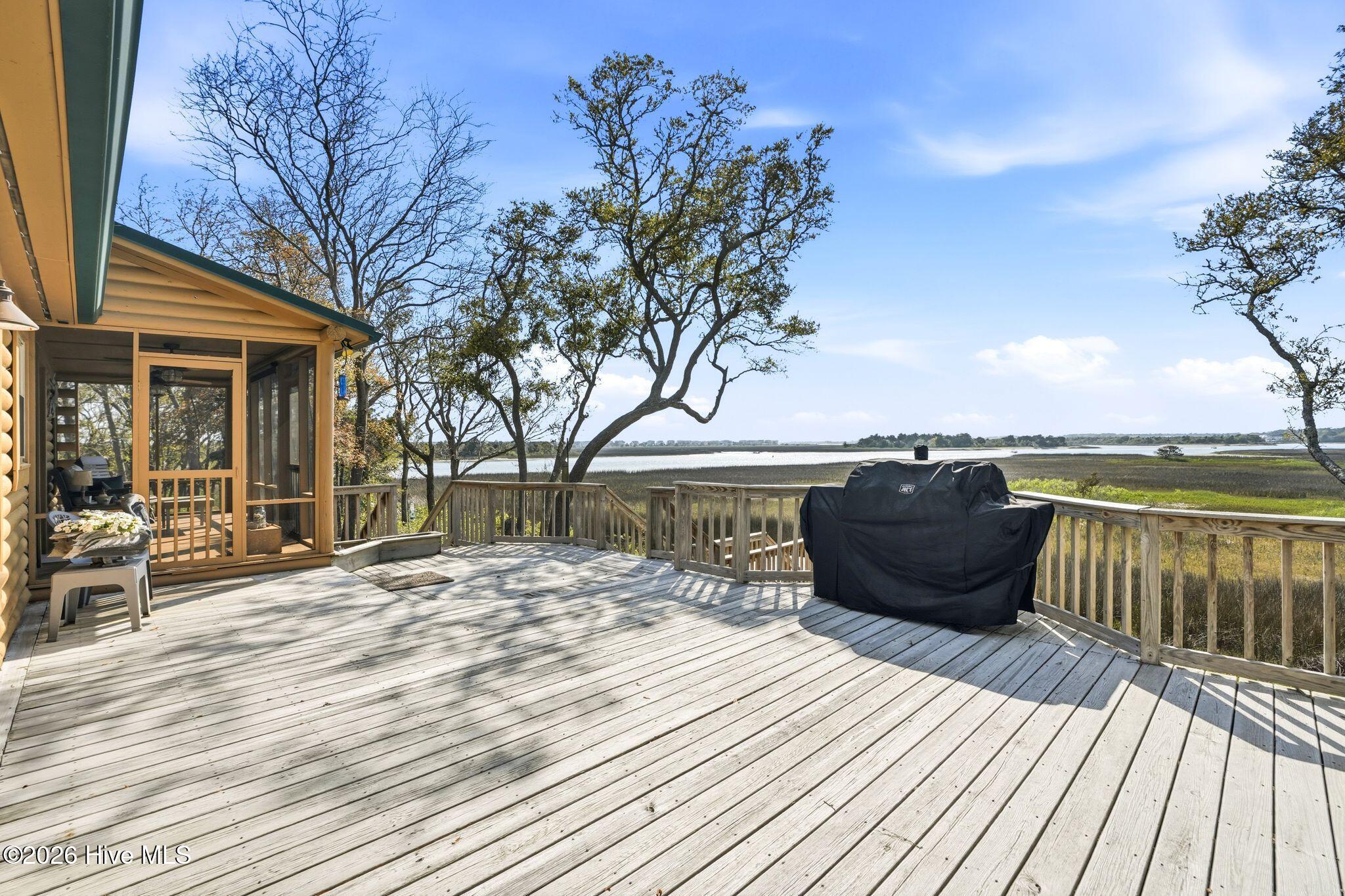 100565055 | Photo 57