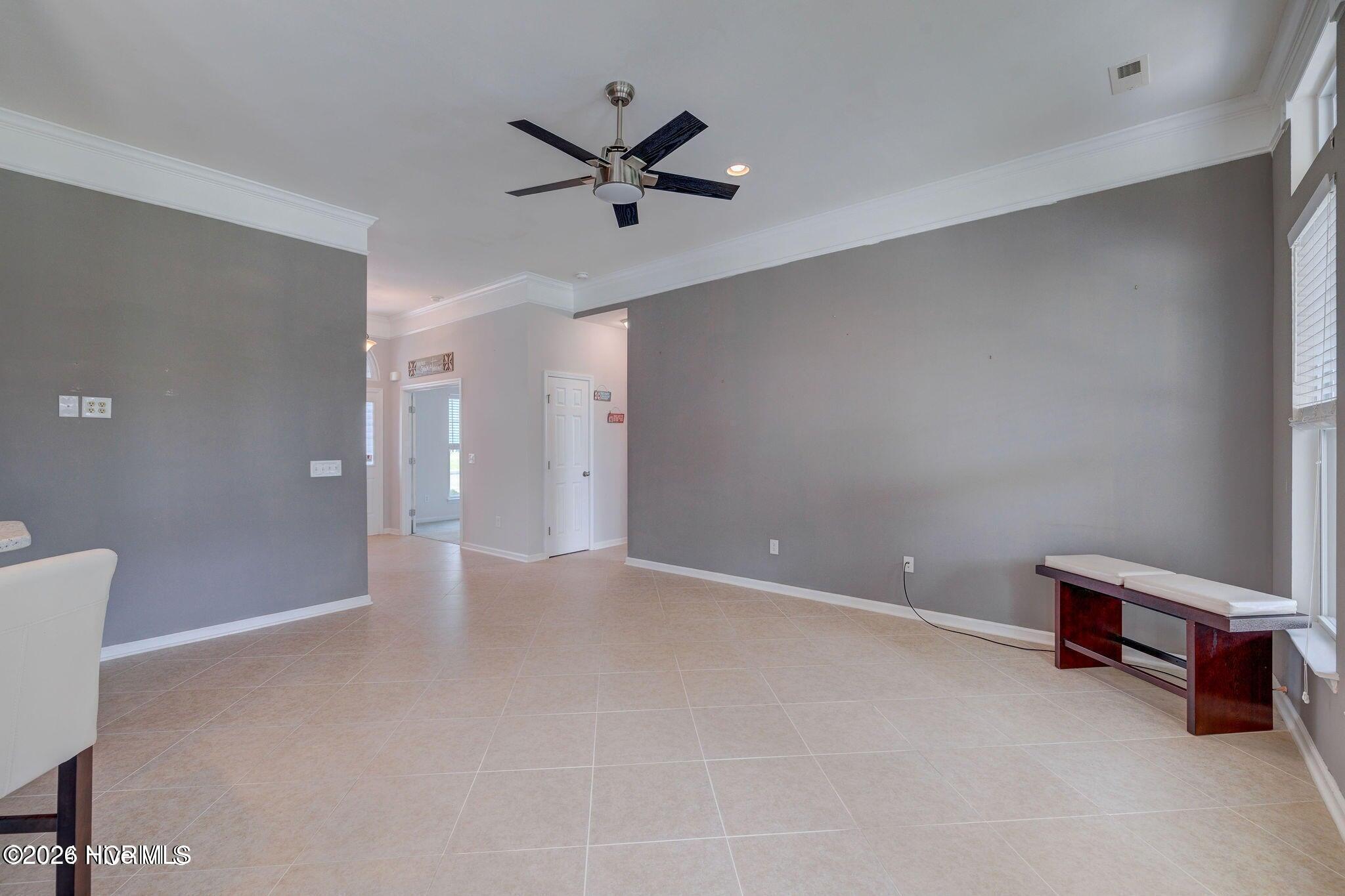 100549194 | Photo 10