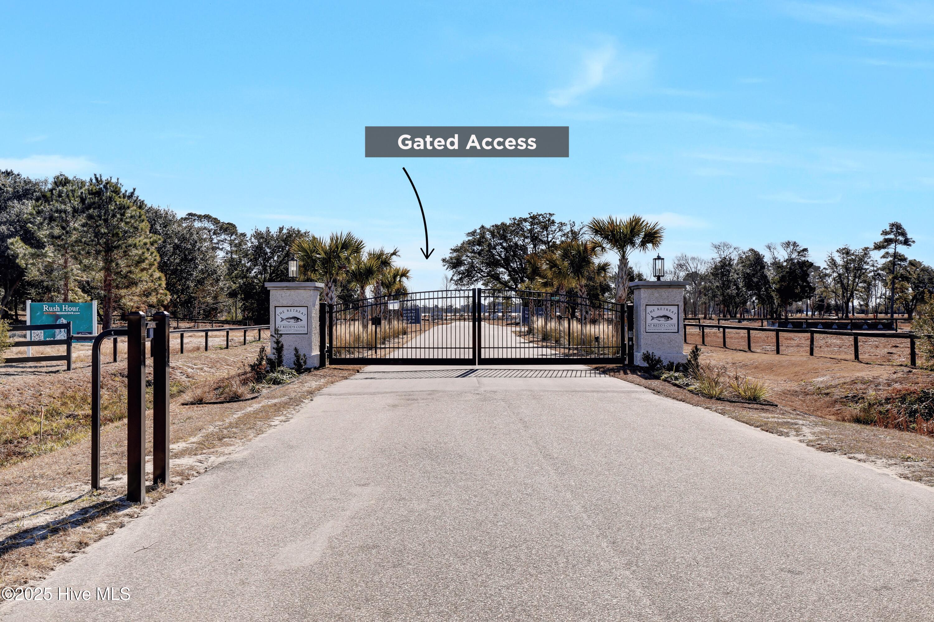 100523775 | Photo 43